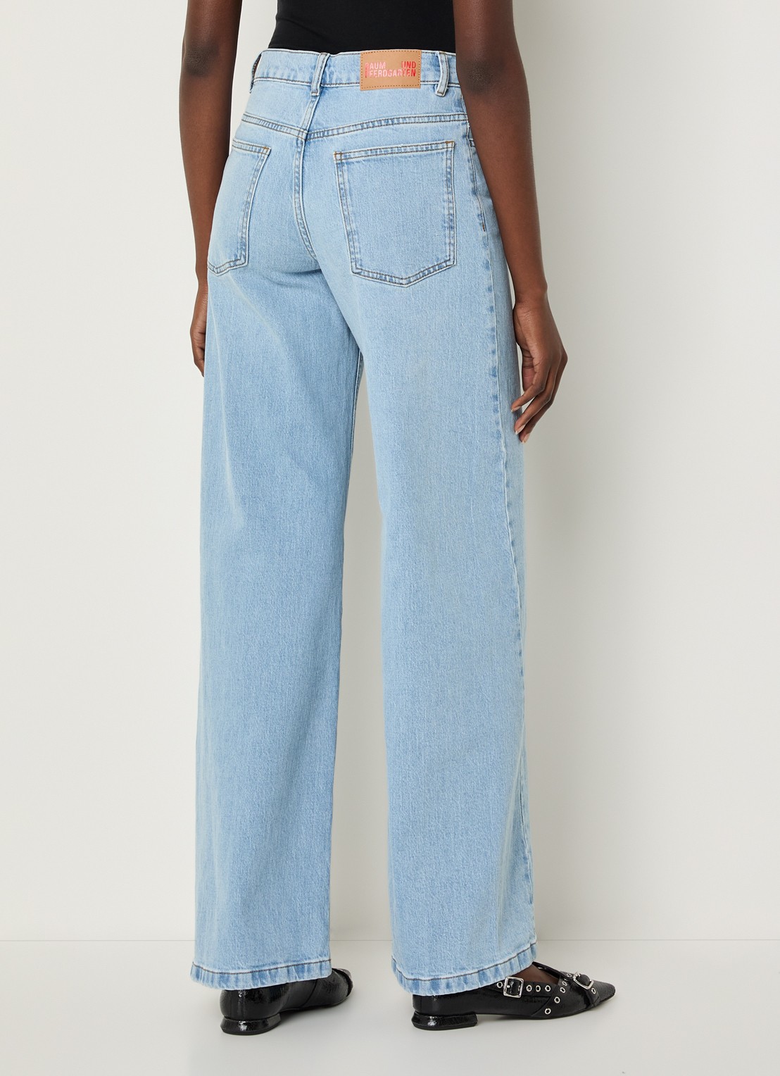 Baum und Pferdgarten High waist wide leg jeans met steekzakken - achterkant 9 lichtblauw