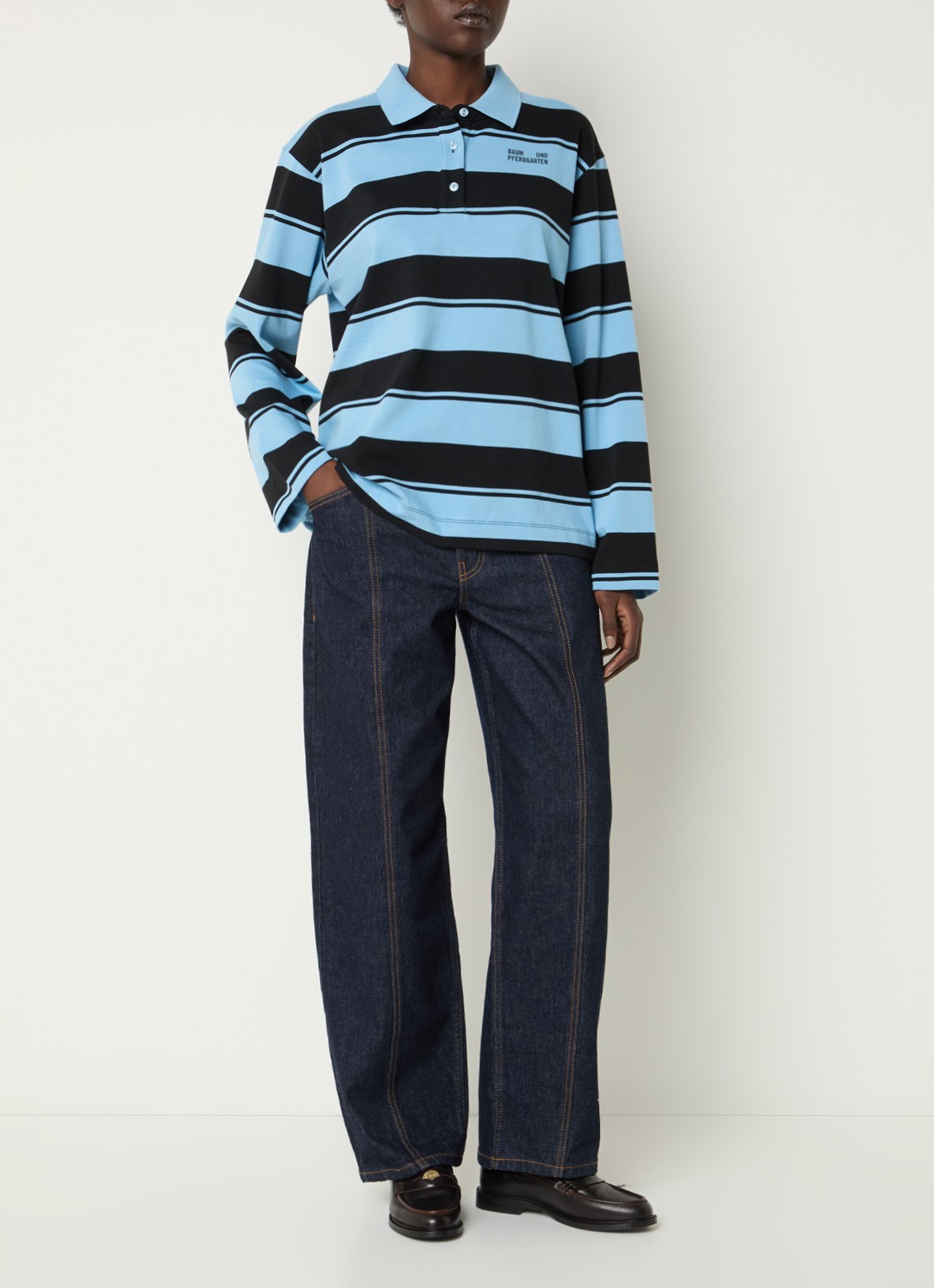 Baum und Pferdgarten Jeanne longsleeve met streepprint en polokraag - voorkant 3 aquablauw