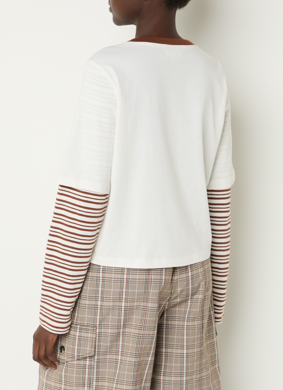 Baum und Pferdgarten Jolin longsleeve met streepprint en logo - achterkant 3 cognac