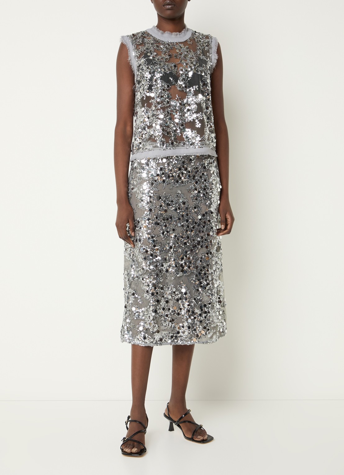 Baum und Pferdgarten Manira semi-transparante top van mesh met strass en gerafeld detail - voorkant 3 grijs