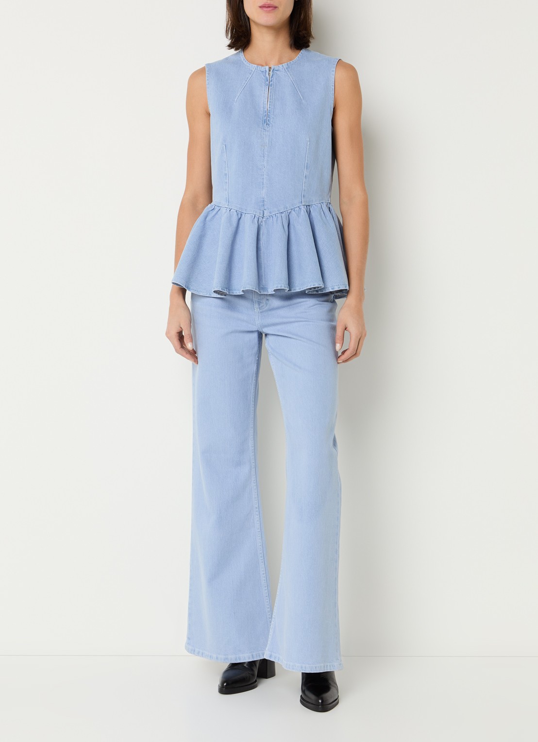 Baum und Pferdgarten Merja mouwloze top van denim met plooidetail - voorkant 2 indigo