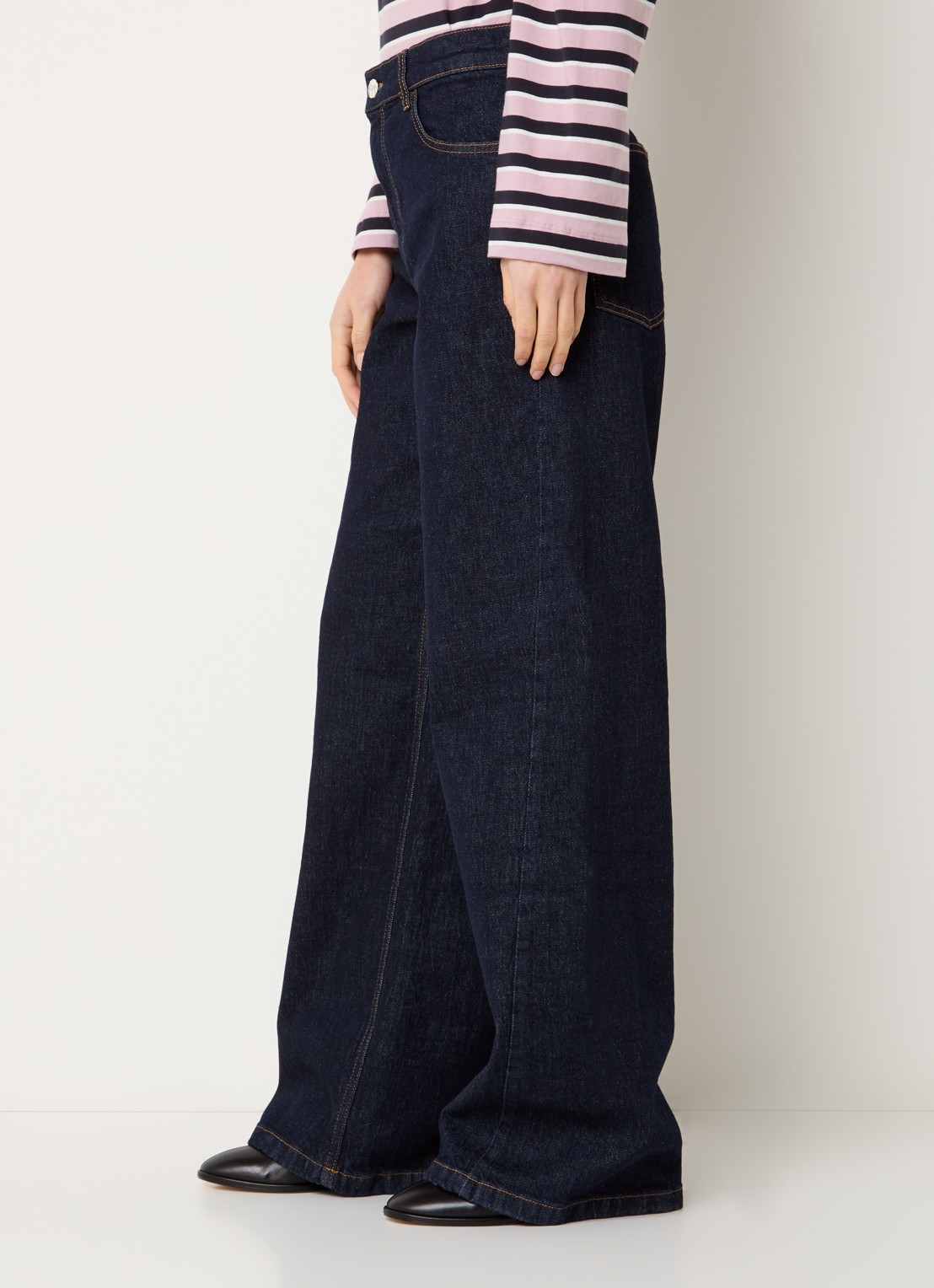Baum und Pferdgarten No 02 high waist wide leg jeans met donkere wassing - detail 2 indigo