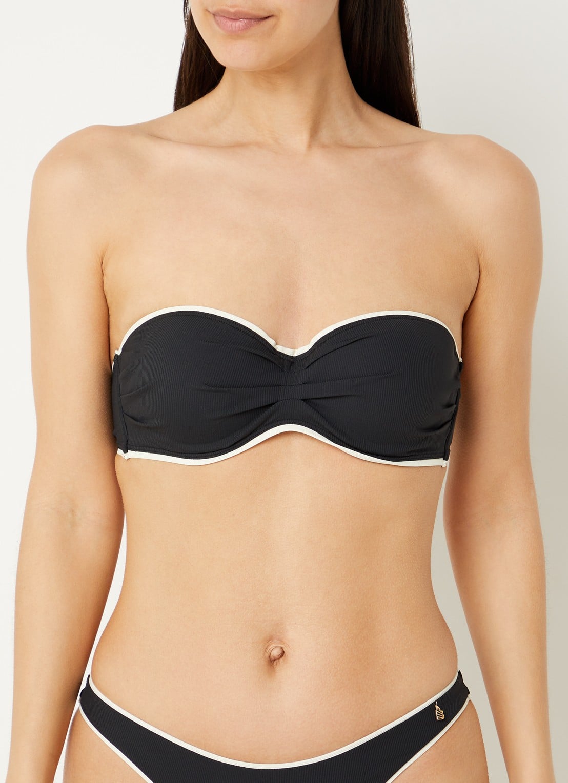Beachlife Vanilla voorgevormde bandeau bikinitop - detail 5 zwart
