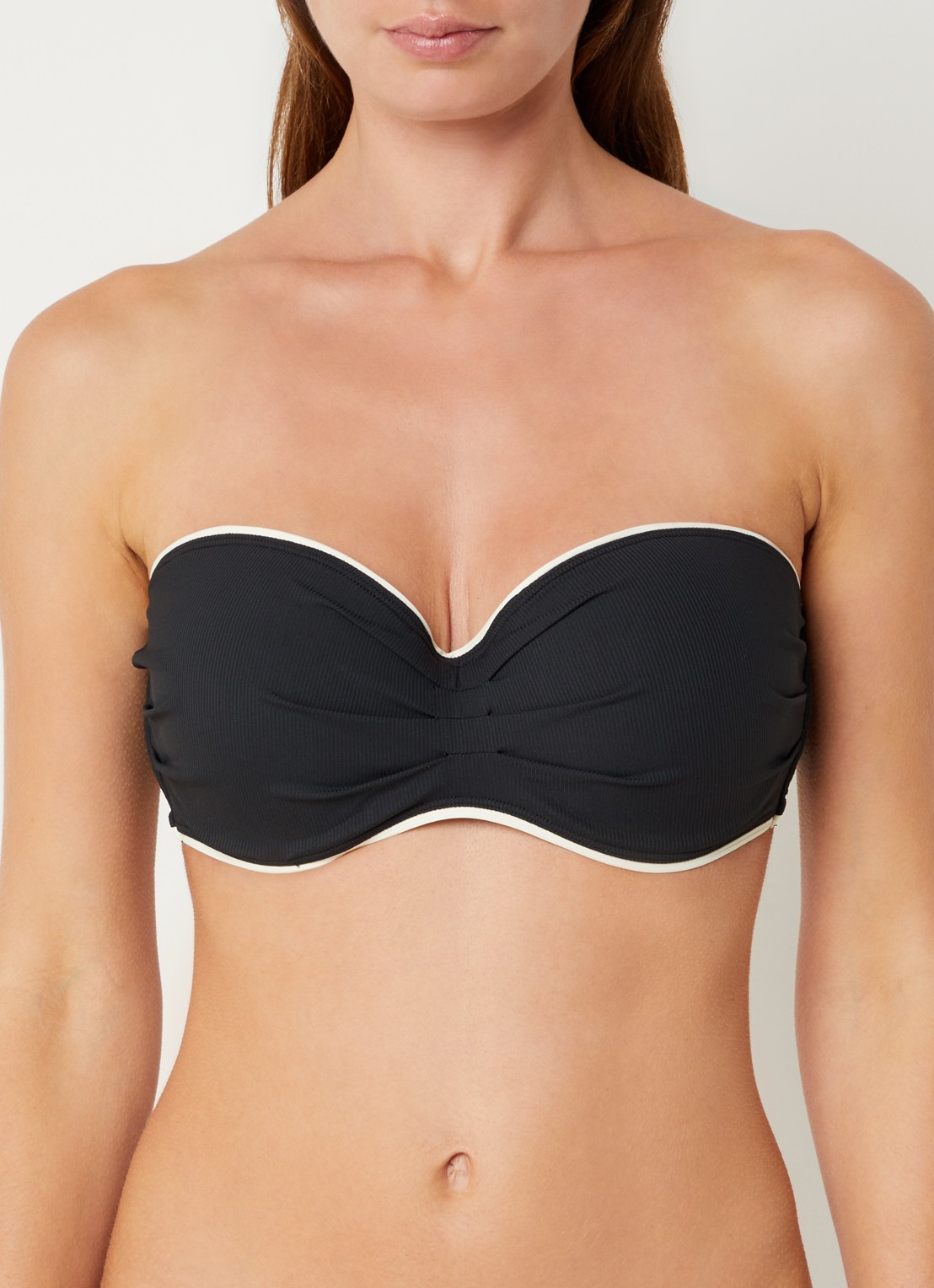 Beachlife Vanilla voorgevormde bandeau bikinitop - detail 4 zwart