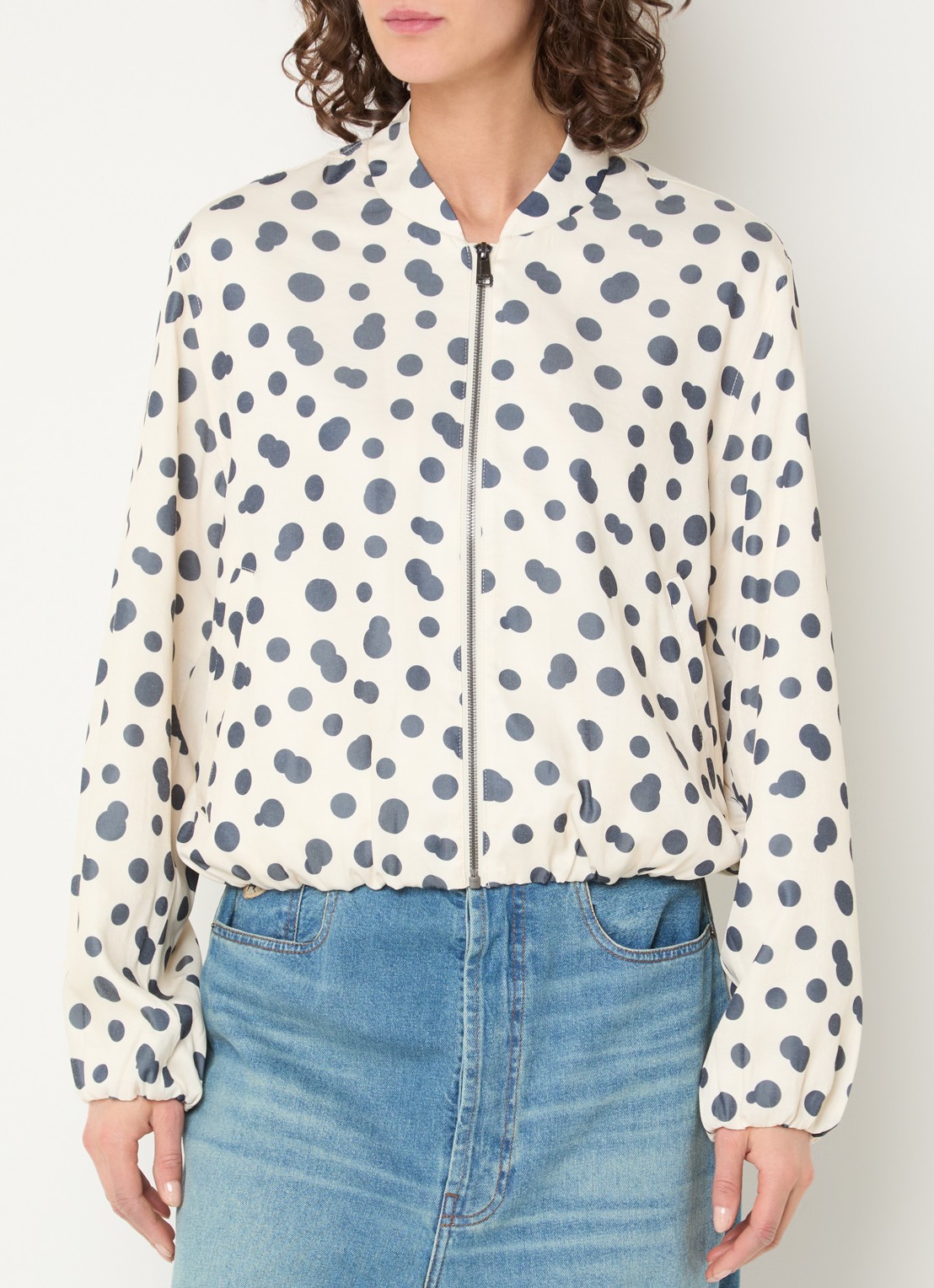 Beaumont Chica jack met stippenprint en steekzakken - detail 2 blauw