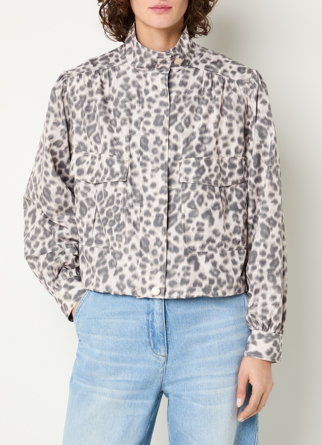 Beaumont Darcy jack met panterprint en klepzakken - detail 3 grijs