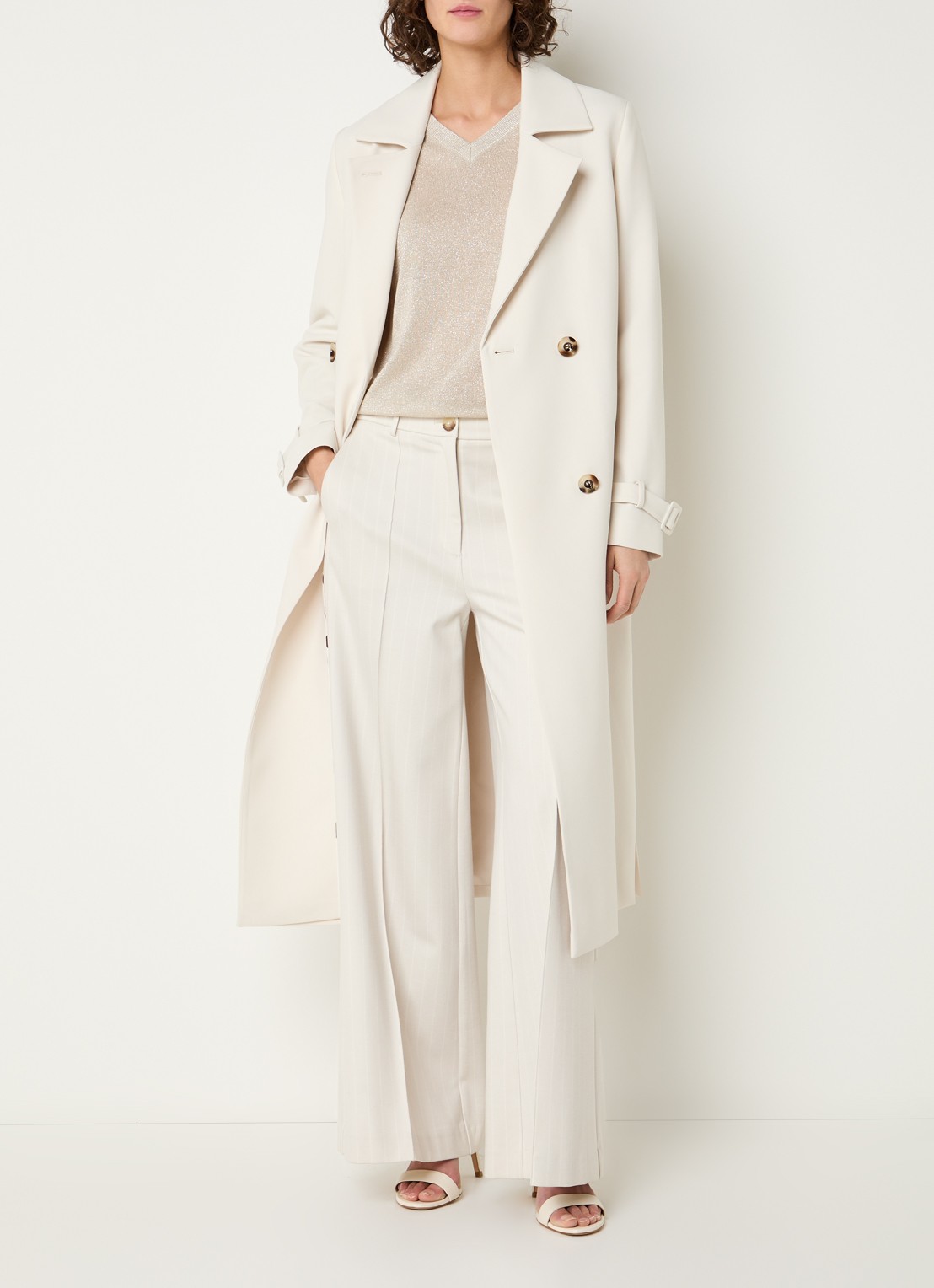 Beaumont Dia doublebreasted trenchcoat met strikceintuur - voorkant 2 creme