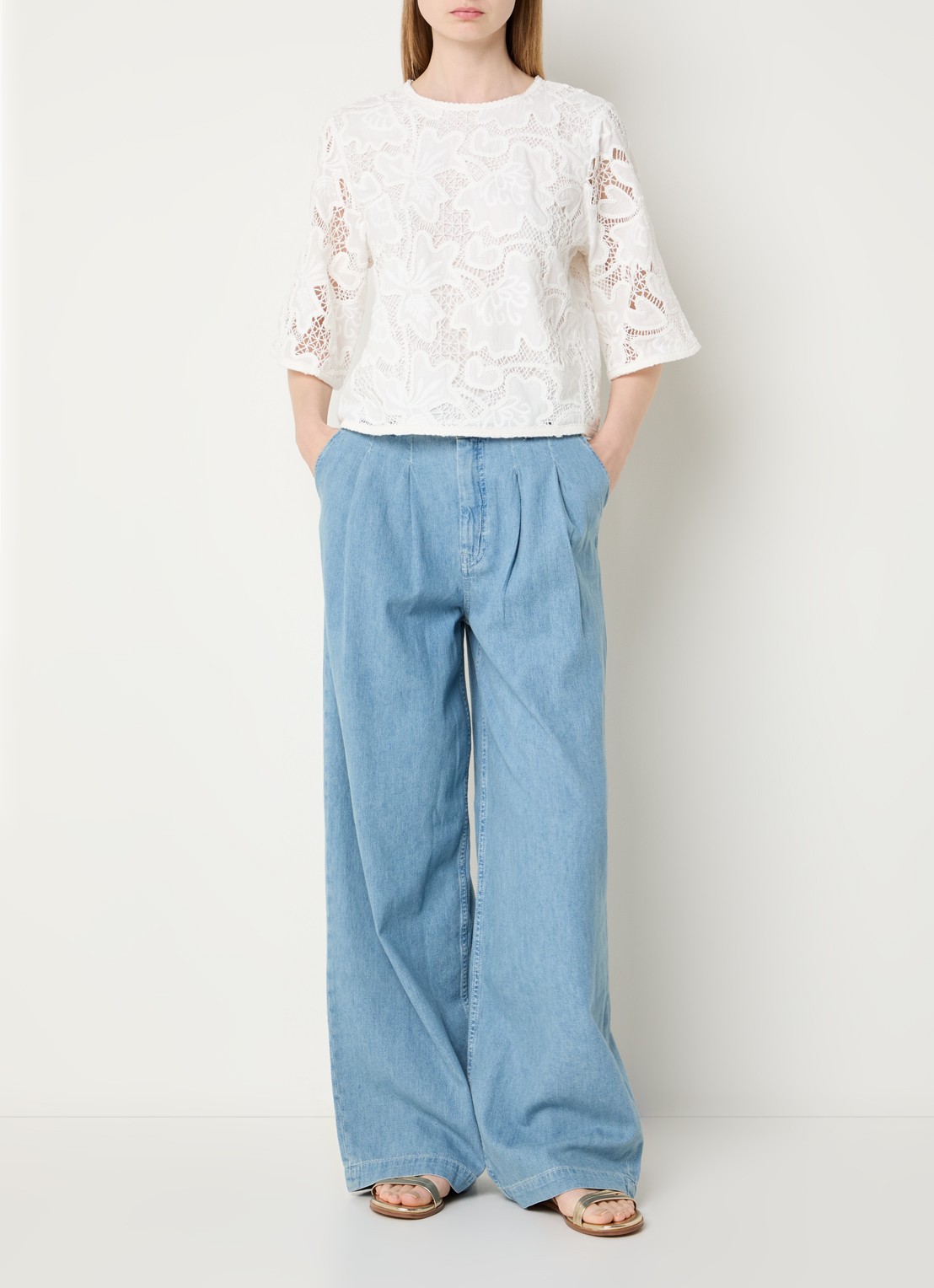 Beaumont Larisa tuniek met broderie - voorkant 4 gebroken wit