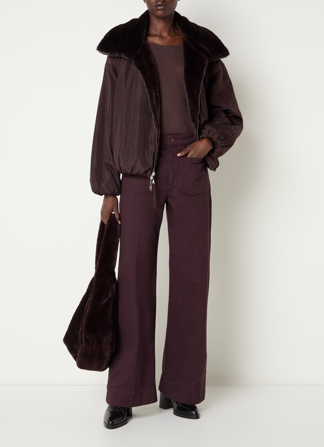Beaumont Maxie reversible jack van imitatiebont - voorkant 4 aubergine