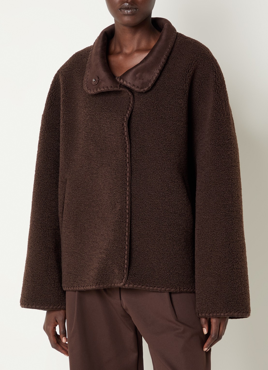 Beaumont Mica reversible jack van teddy - detail donkerbruin