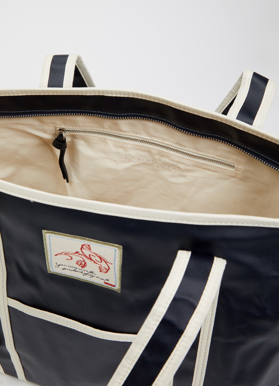 Becksöndergaard Aubrey shopper met logoborduring - detail donkerblauw