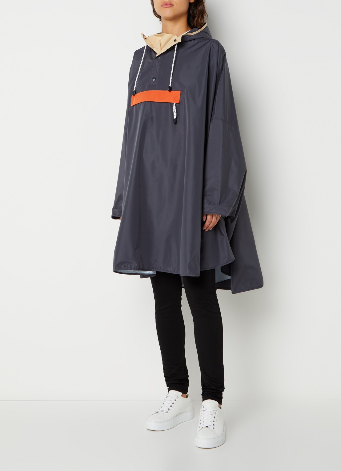 Becksöndergaard Solid oversized poncho met capuchon en ritszak - detail 4 blauw