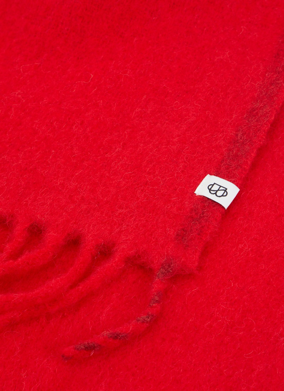 Becksöndergaard Yuta sjaal in alpaca wolblend 210 x 26 cm - detail 3 rood