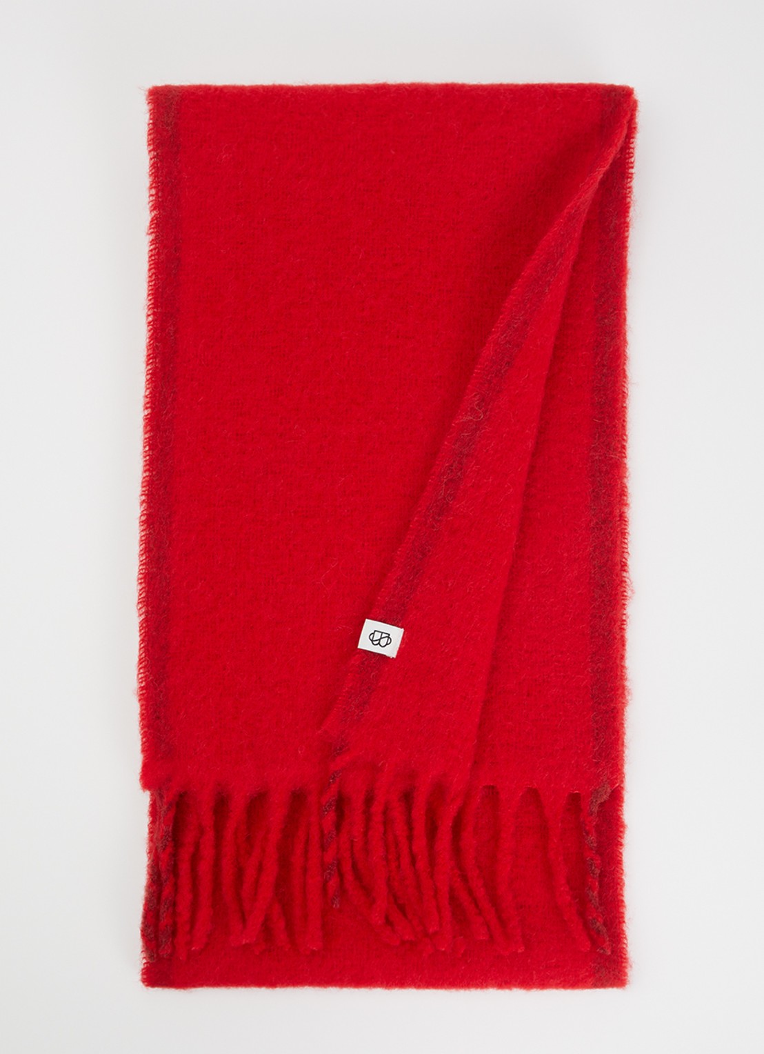Becksöndergaard Yuta sjaal in alpaca wolblend 210 x 26 cm - voorkant rood