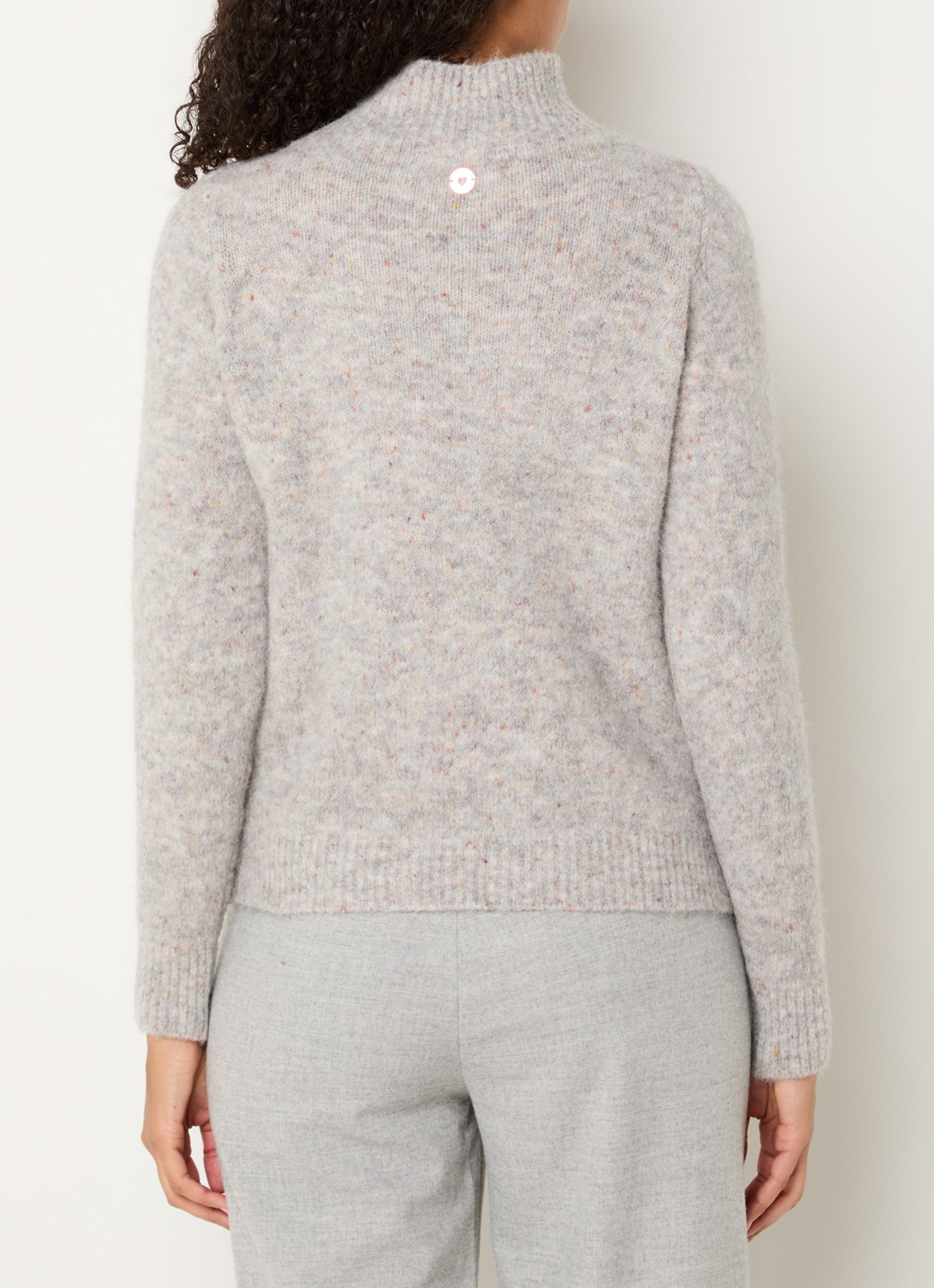 Bellamy Thebe kabelgebreide trui in alpaca wolblend - achterkant 3 lichtgrijs