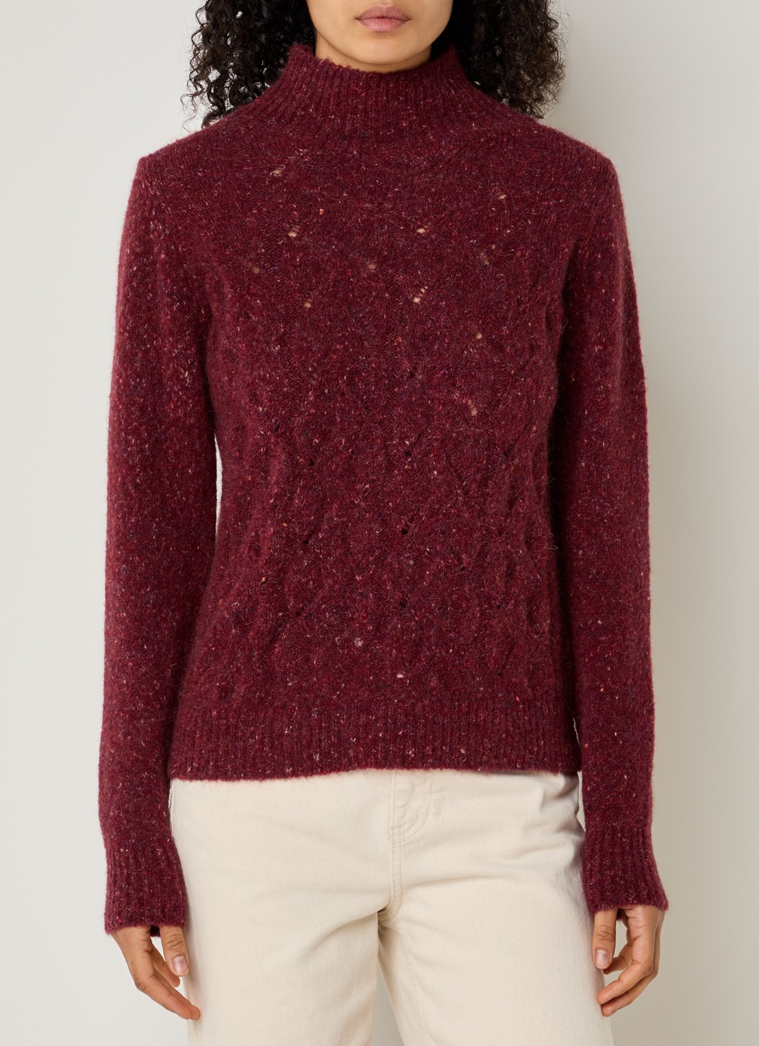 Bellamy Thebe kabelgebreide trui in alpaca wolblend - detail 4 bordeauxrood