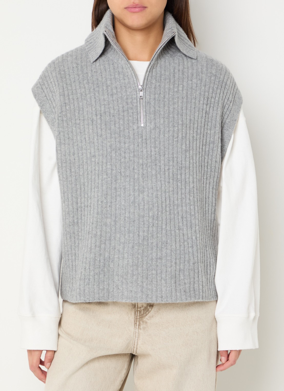 Bellerose Amer grofgebreide spencer in wolblend - detail grijs