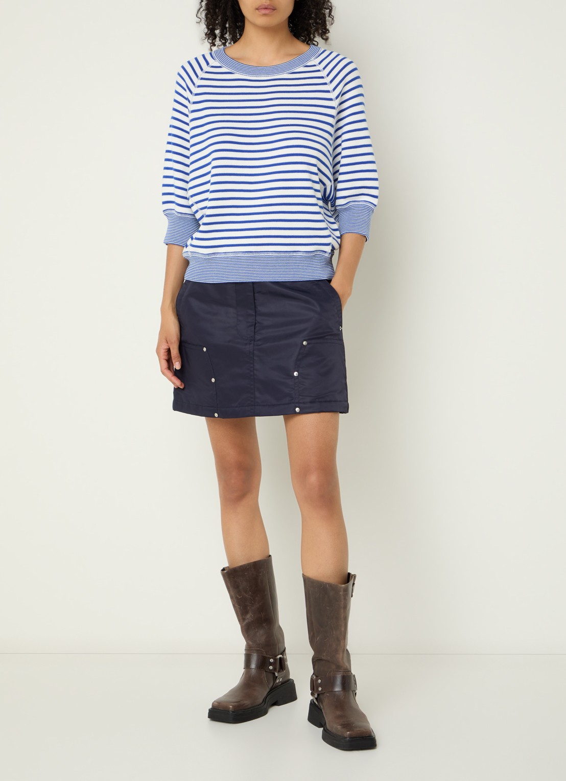 Bellerose Anglet fijngebreide pullover met streepprint - voorkant 4 kobaltblauw