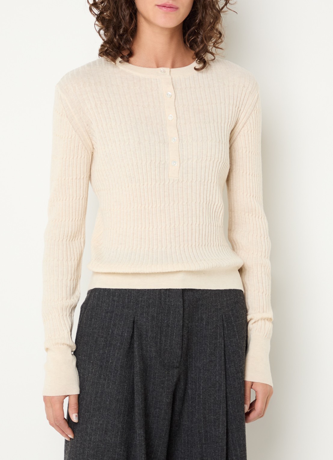 Bellerose Aryro ribgebreide trui van wol - detail 3 gebroken wit