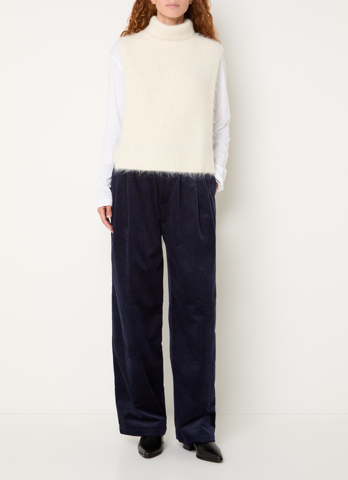 Bellerose Daren grofgebreide spencer in wolblend met col - voorkant 3 gebroken wit