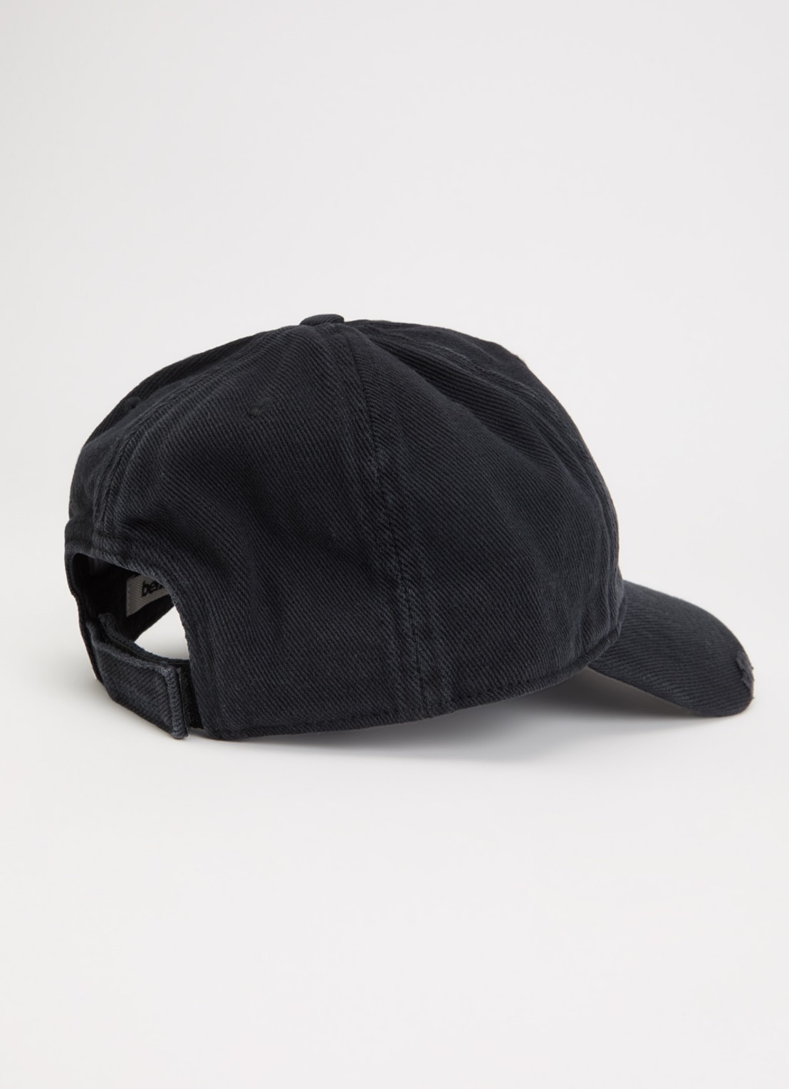 Bellerose Dasket pet met borduring - detail 2 zwart