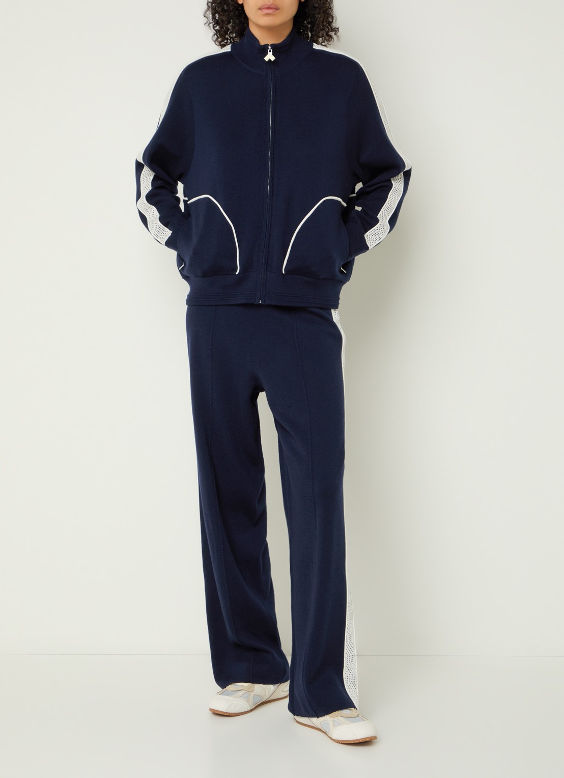 Bellerose Dousy fijngebreid vest met ritszakken - voorkant 3 donkerblauw