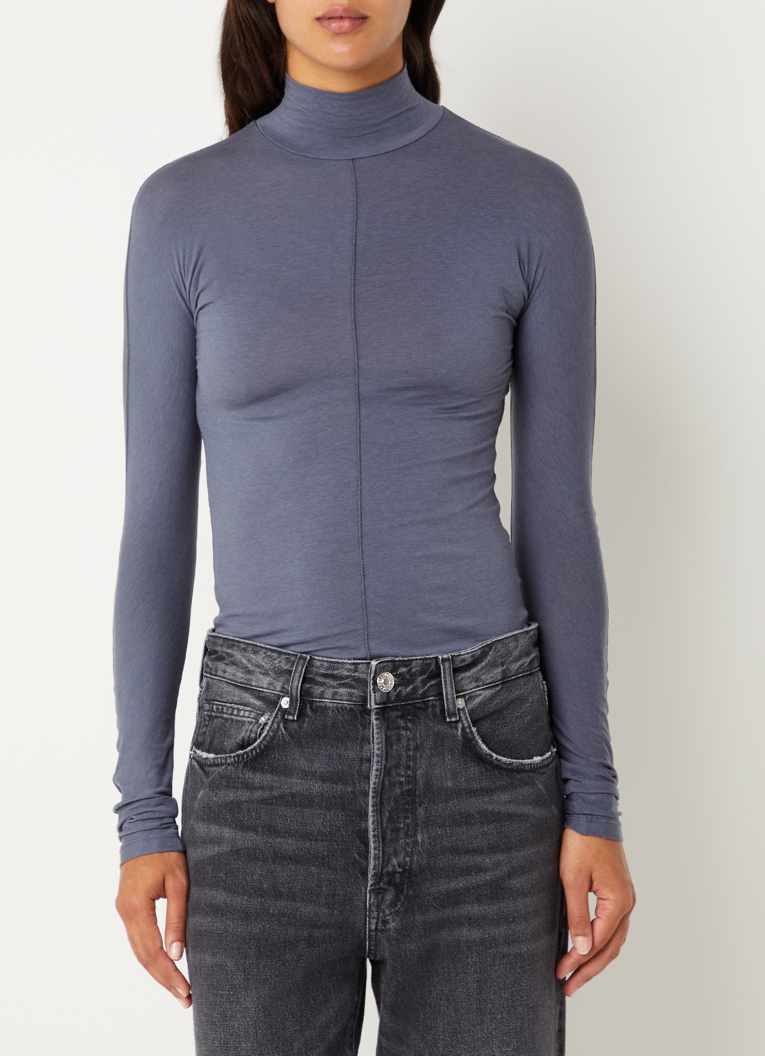 Bellerose Flawy trui met col - detail 4 gebroken wit