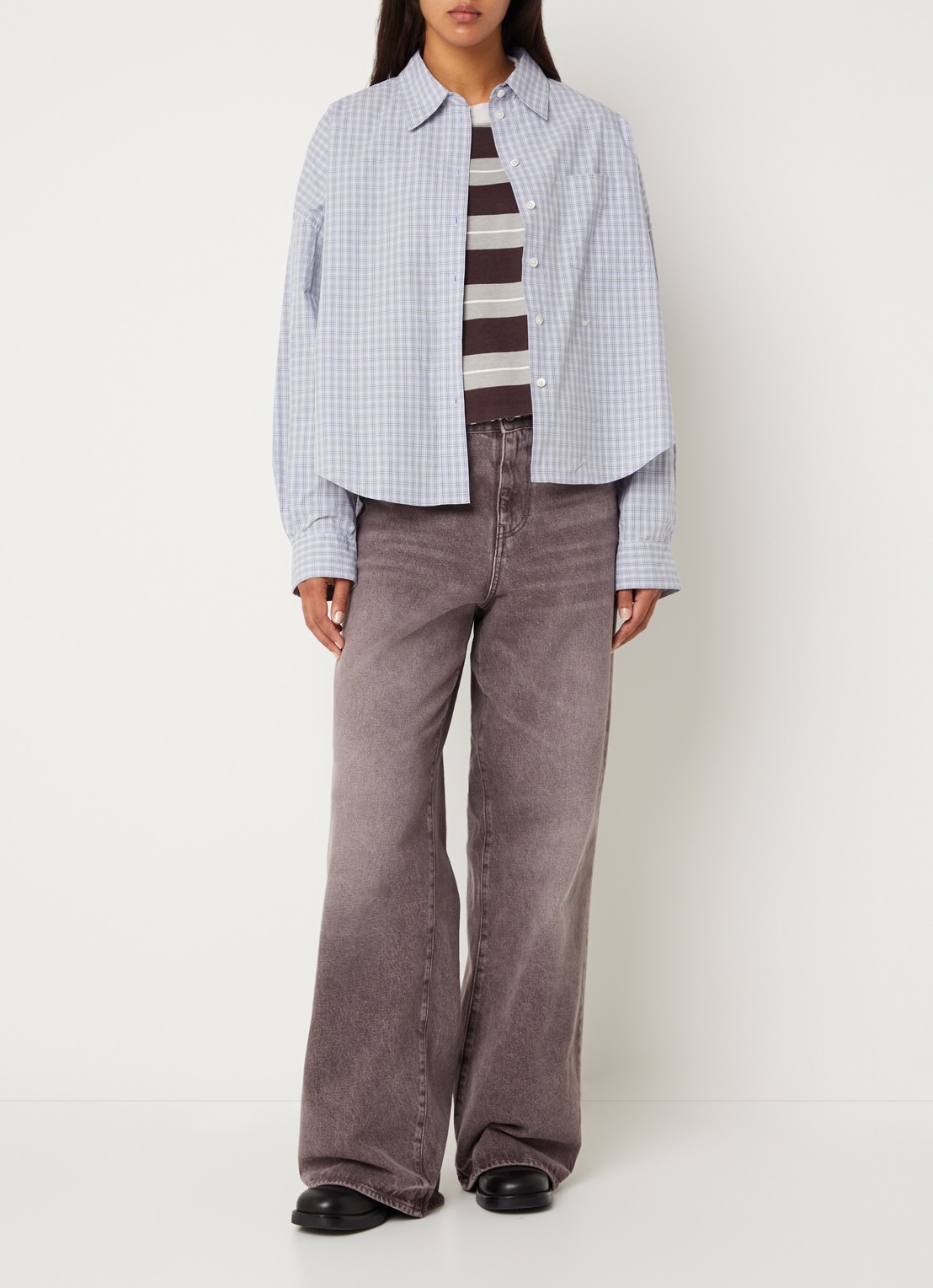 Bellerose Ginger62 oversized blouse met ruitdessin en borstzak - voorkant 2 wit