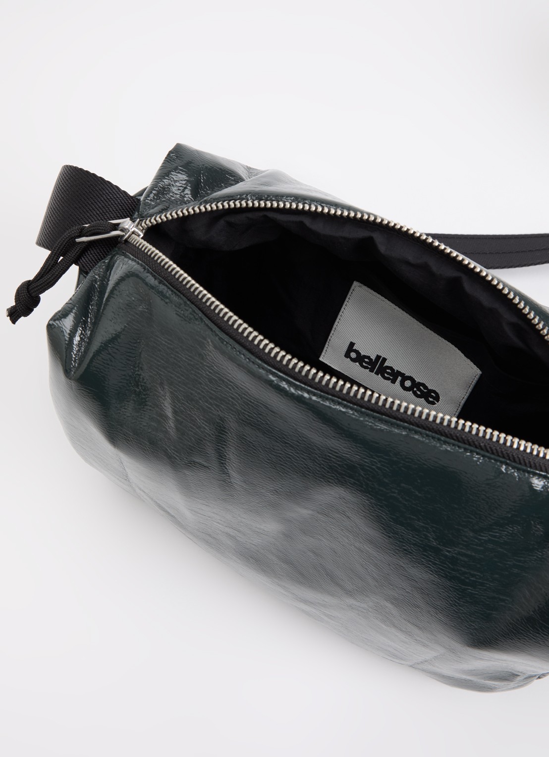 Bellerose Hobbes crossbodytas met verstelbare schouderriem - detail 2 antraciet
