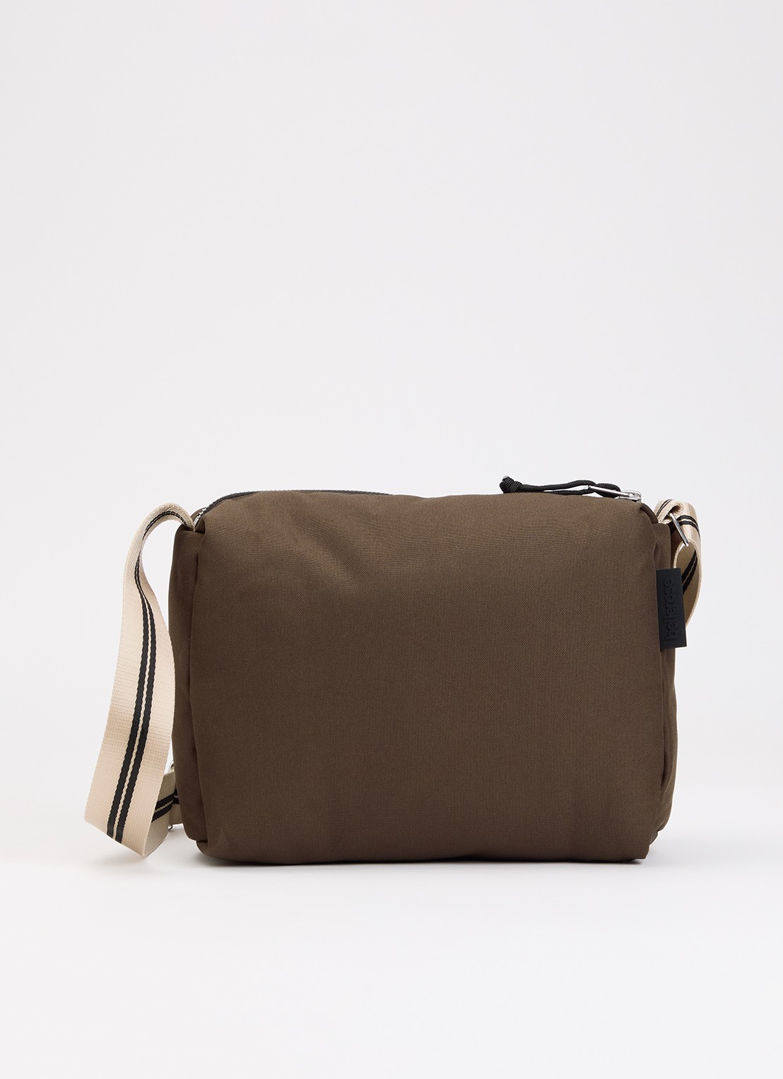 Bellerose Hobbes crossbodytas met verstelbare schouderriem - voorkant 2 donkerbruin