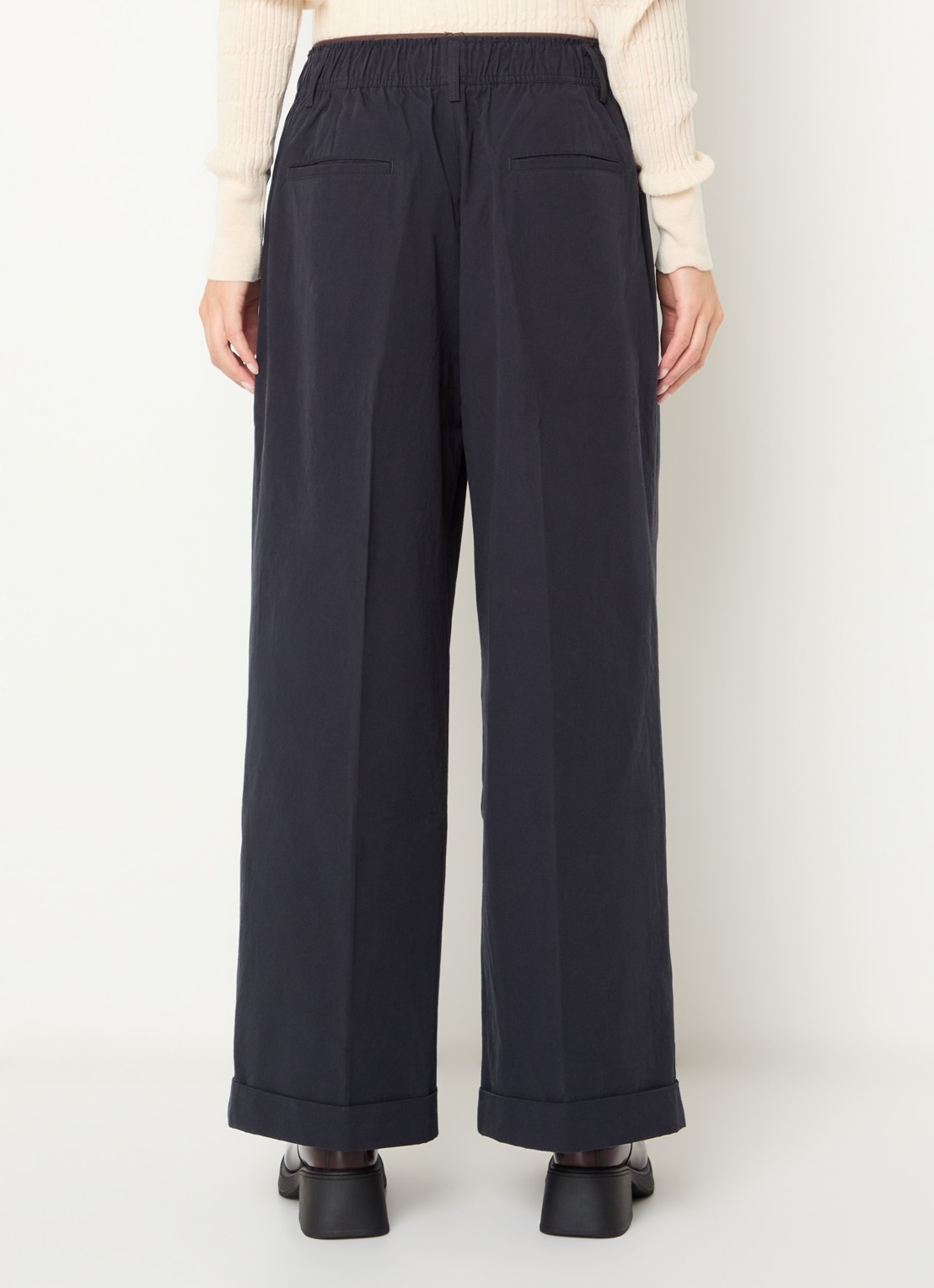 Bellerose Jasha high waist wide fit broek met steekzakken - achterkant zwart