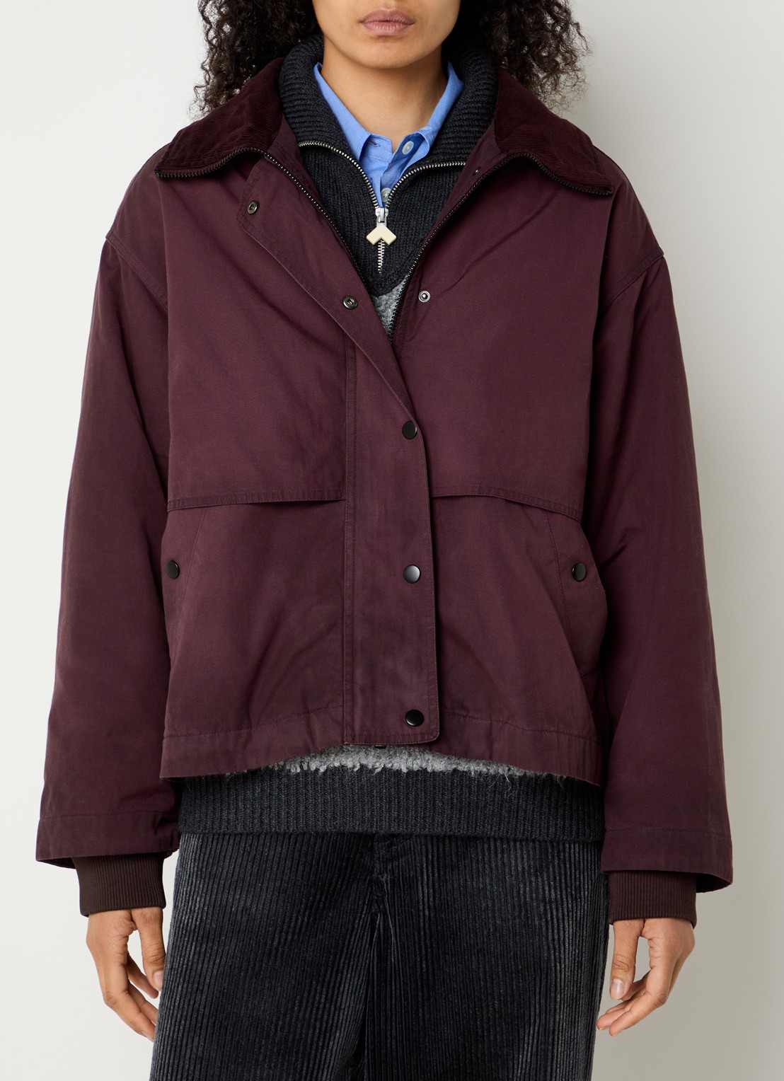 Bellerose Jazlin gewatteerd jack met steekzakken - detail bordeauxrood