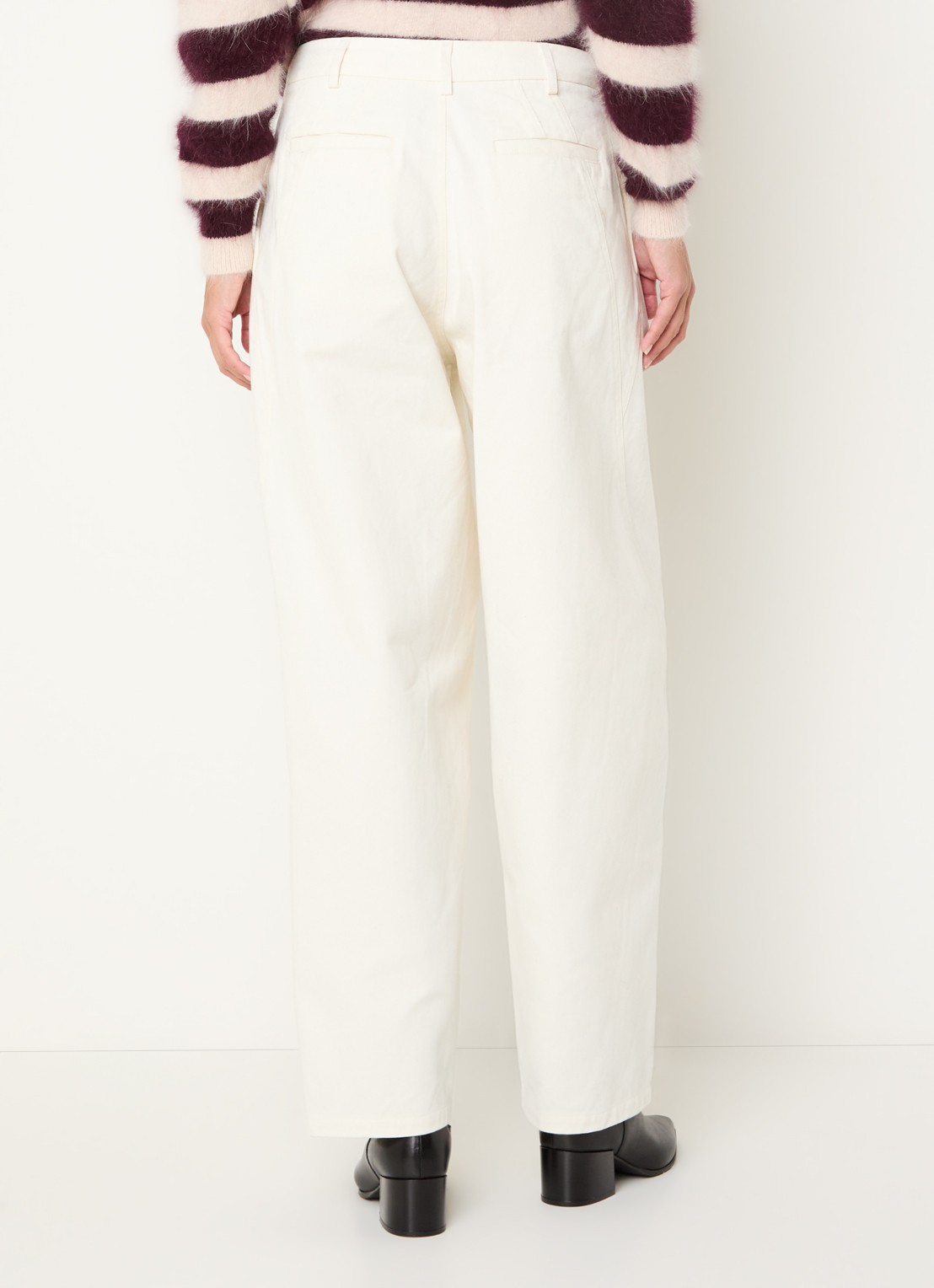 Bellerose Jimi high waist wide fit jeans met gekleurde wassing - achterkant 2 gebroken wit