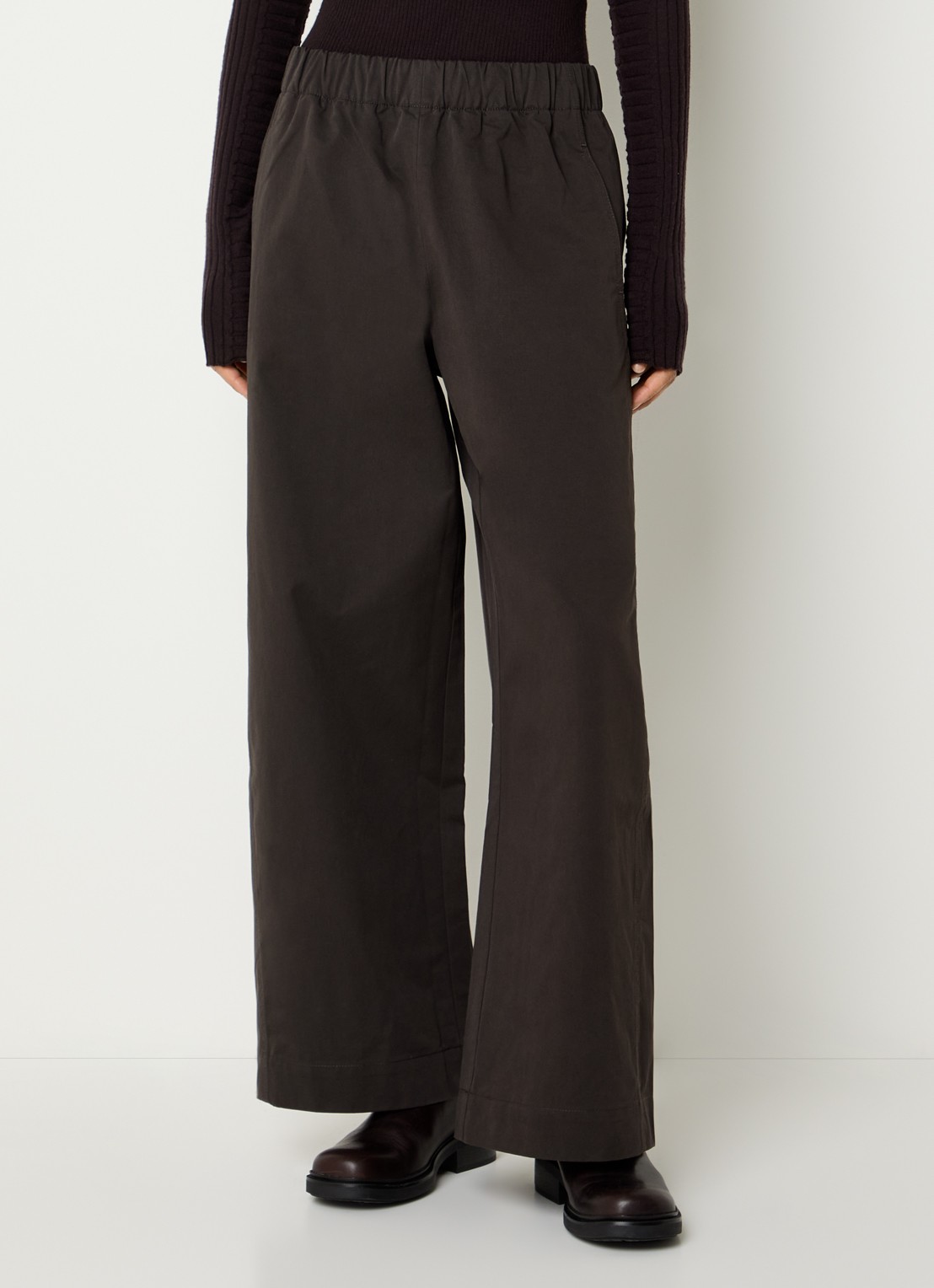 Bellerose Joline high waist wide fit broek met steekzakken - detail 4 bruin