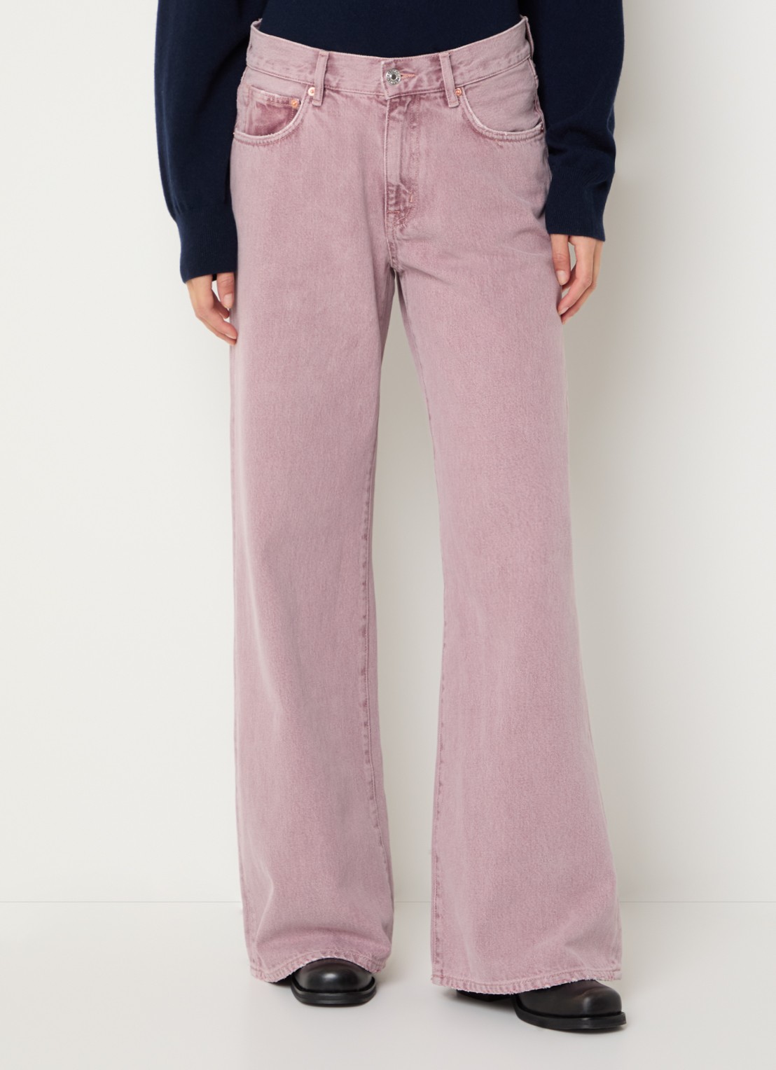 Bellerose Kansas mid waist wide fit jeans met gekleurde wassing - detail 4 oudroze