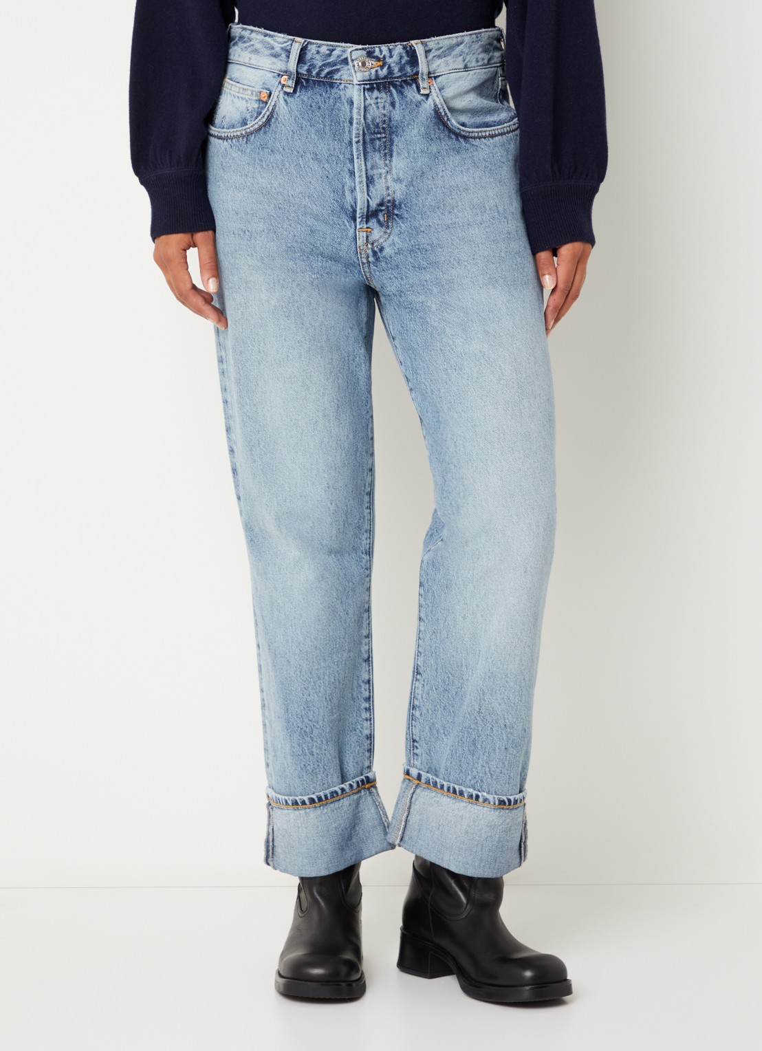 Bellerose Kurt high waist tapered fit jeans met lichte wassing - detail 3 indigo