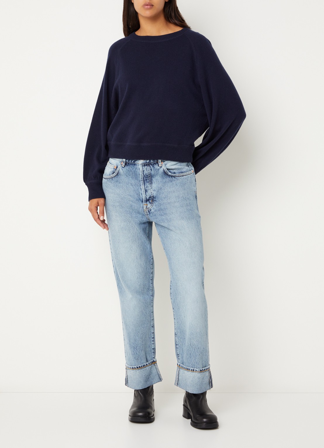 Bellerose Kurt high waist tapered fit jeans met lichte wassing - voorkant 2 indigo