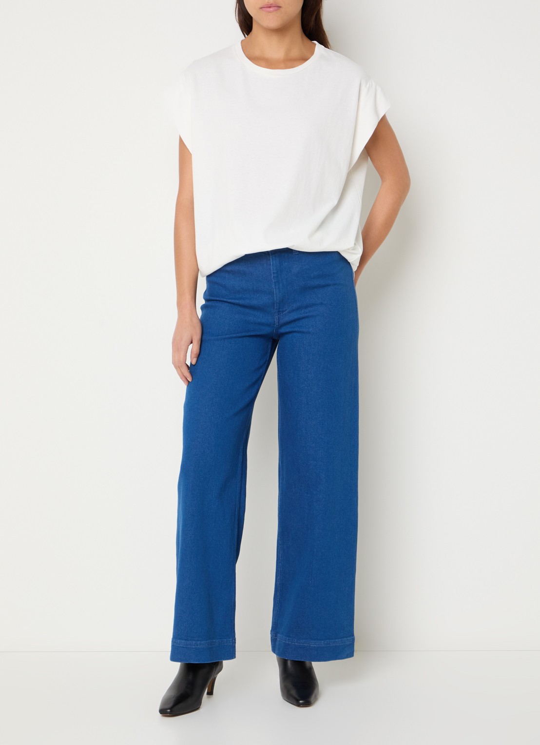 Bellerose Lottie high waist wide fit jeans met medium wassing - voorkant 3 indigo