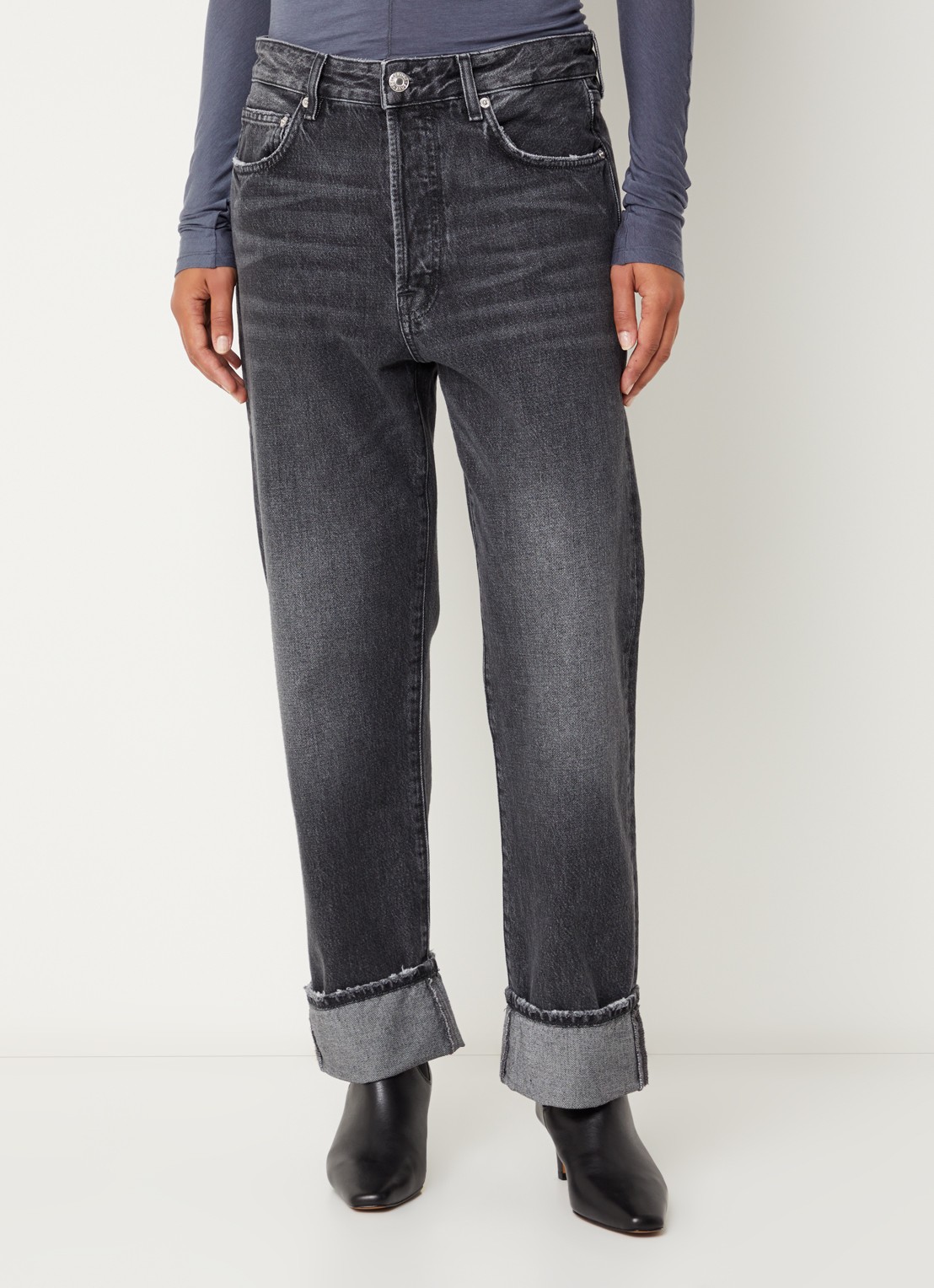 Bellerose Low waist tapered fit jeans met gekleurde wassing - detail 4 antraciet