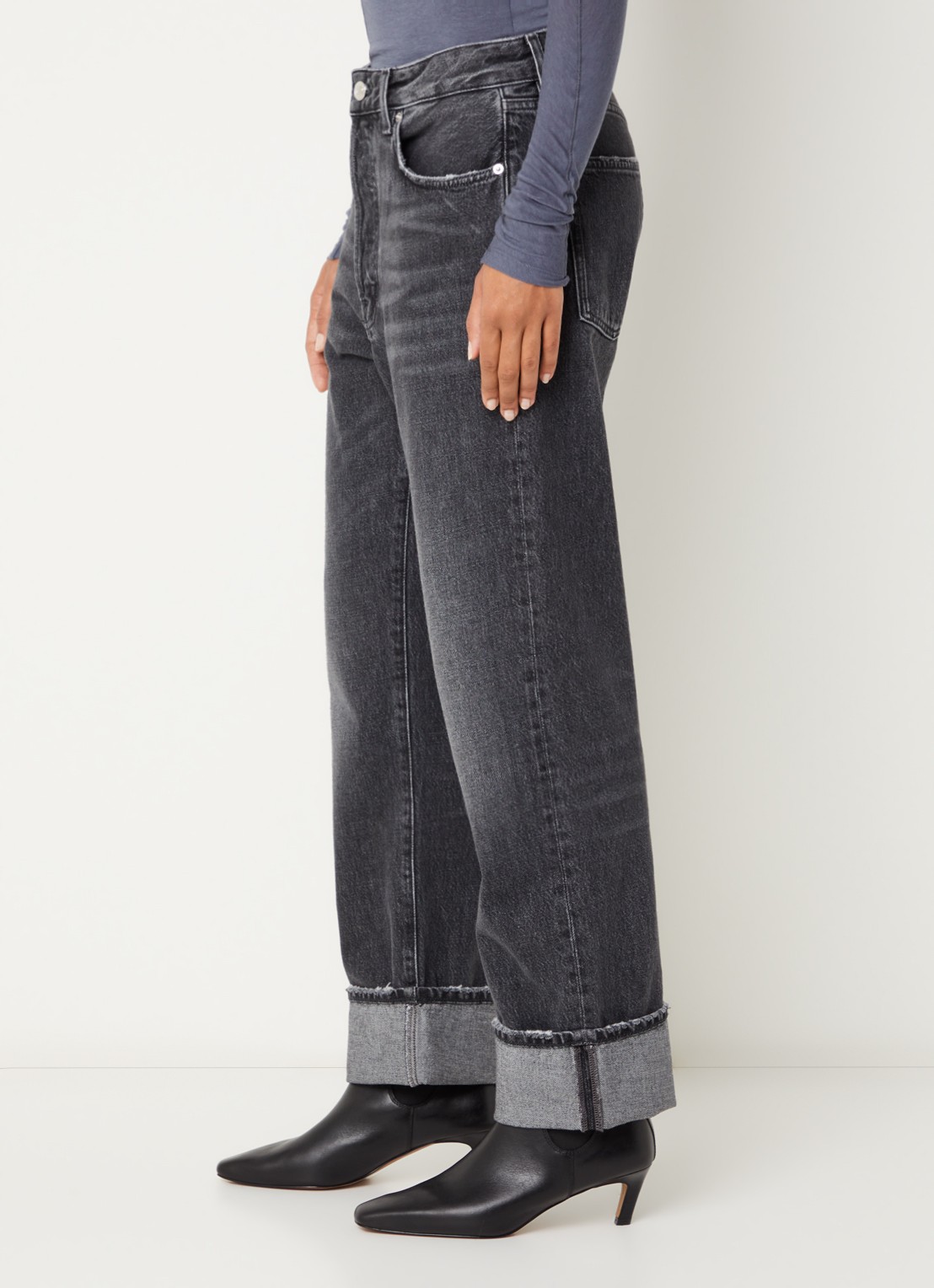 Bellerose Low waist tapered fit jeans met gekleurde wassing - detail 5 antraciet