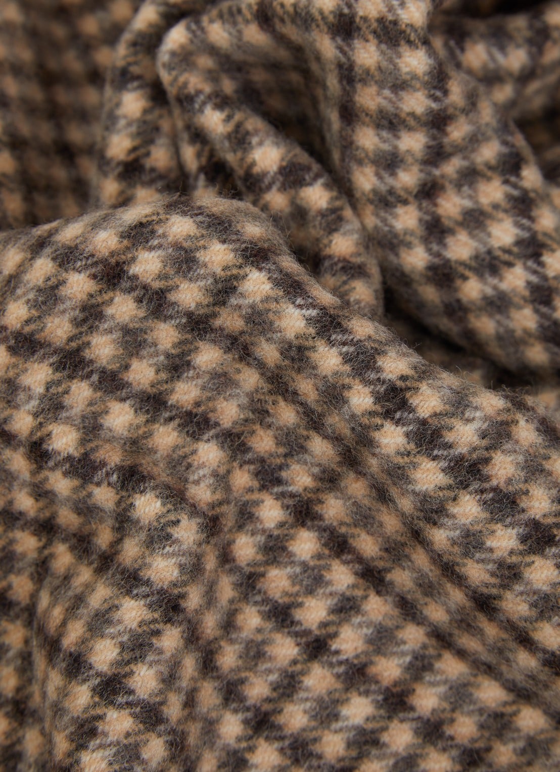 Bellerose Mutch sjaal van scheerwol met ruitdessin 120 x 35 cm - detail 2 lichtbruin
