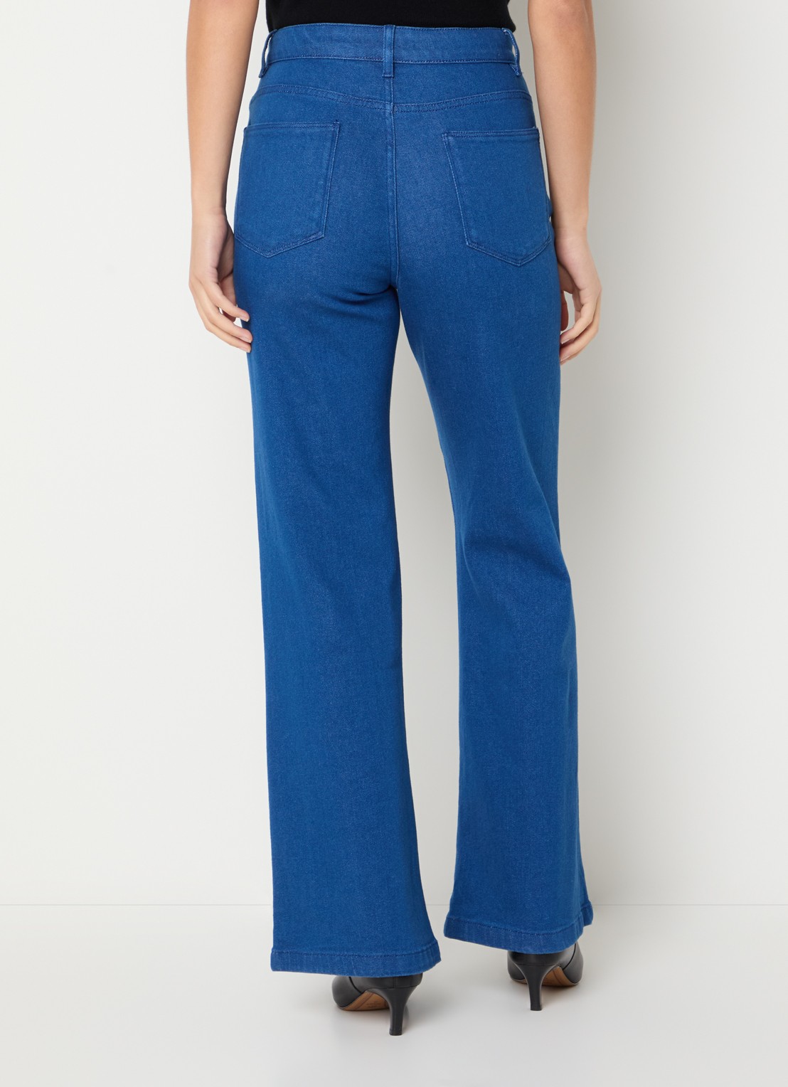Bellerose Park low waist flared fit jeans met medium wassing - achterkant indigo