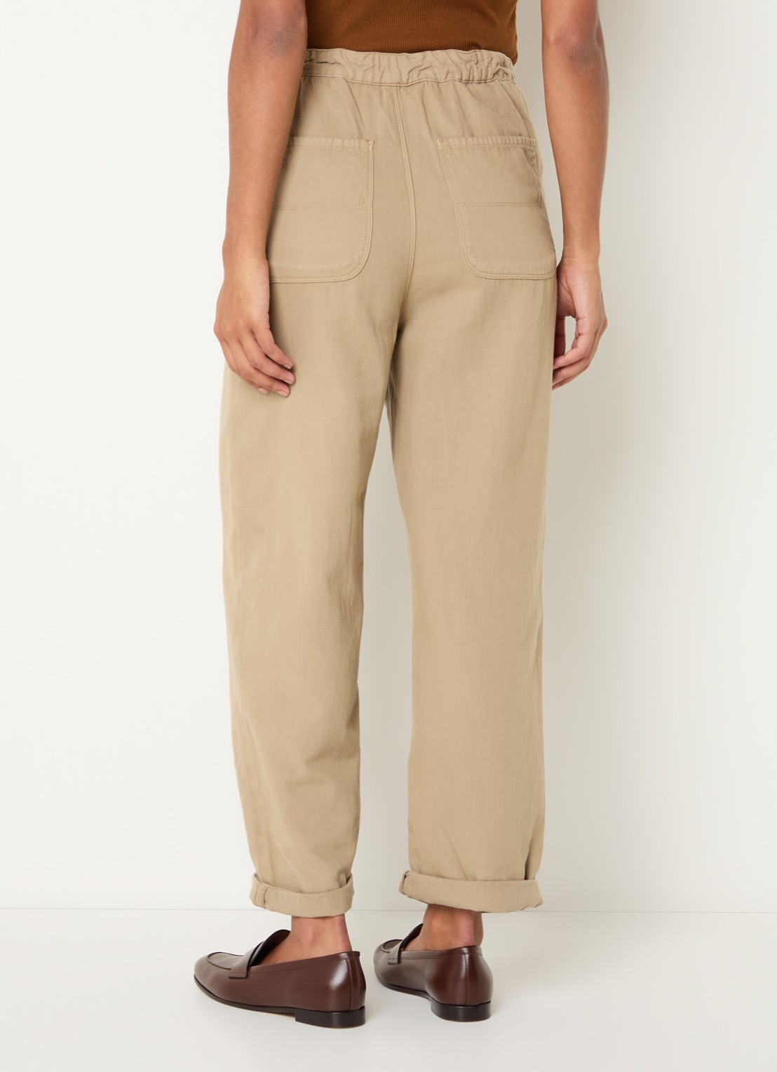 Bellerose Pasop high waist cropped tapered fit broek met steekzakken - achterkant 2 beige