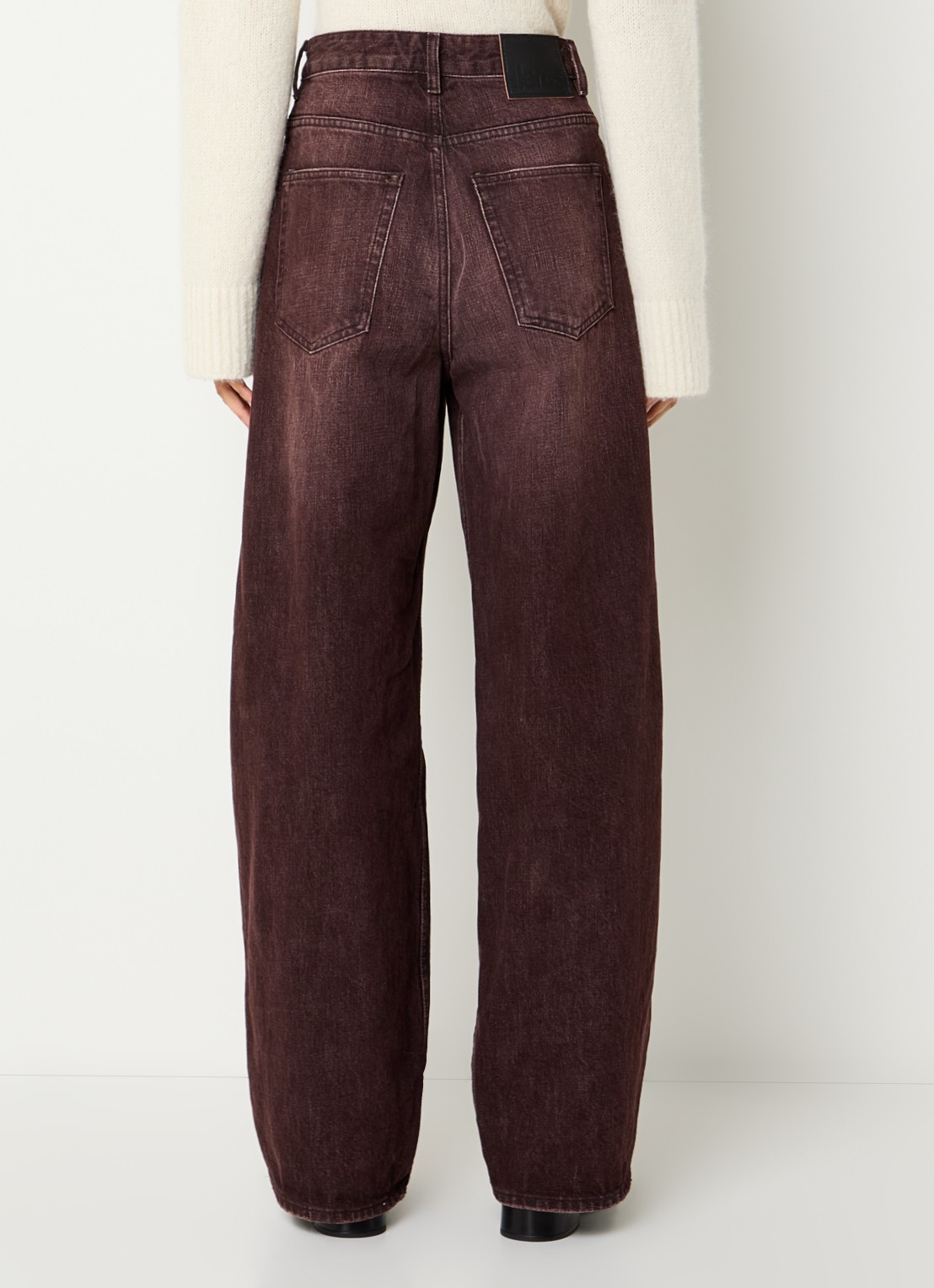 Bellerose Perl high waist balloon fit jeans met gekleurde wassing - achterkant bordeauxrood