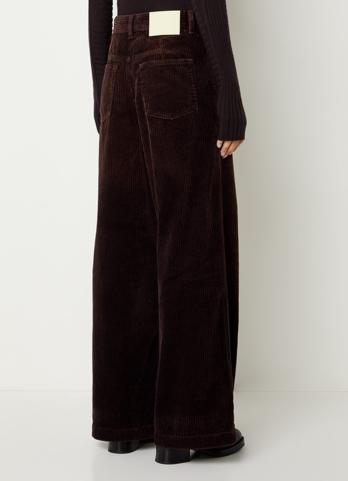 Bellerose Petula high waist wide leg jeans van corduroy - achterkant 4 bordeauxrood