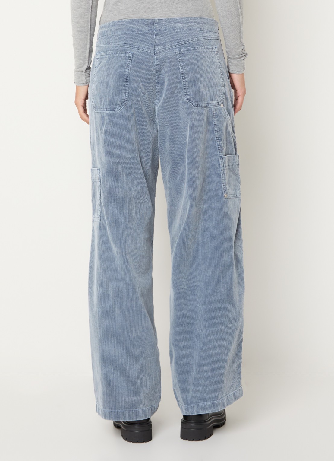 Bellerose Phantom mid waist wide fit jeans met gekleurde wassing - achterkant 2 staalblauw
