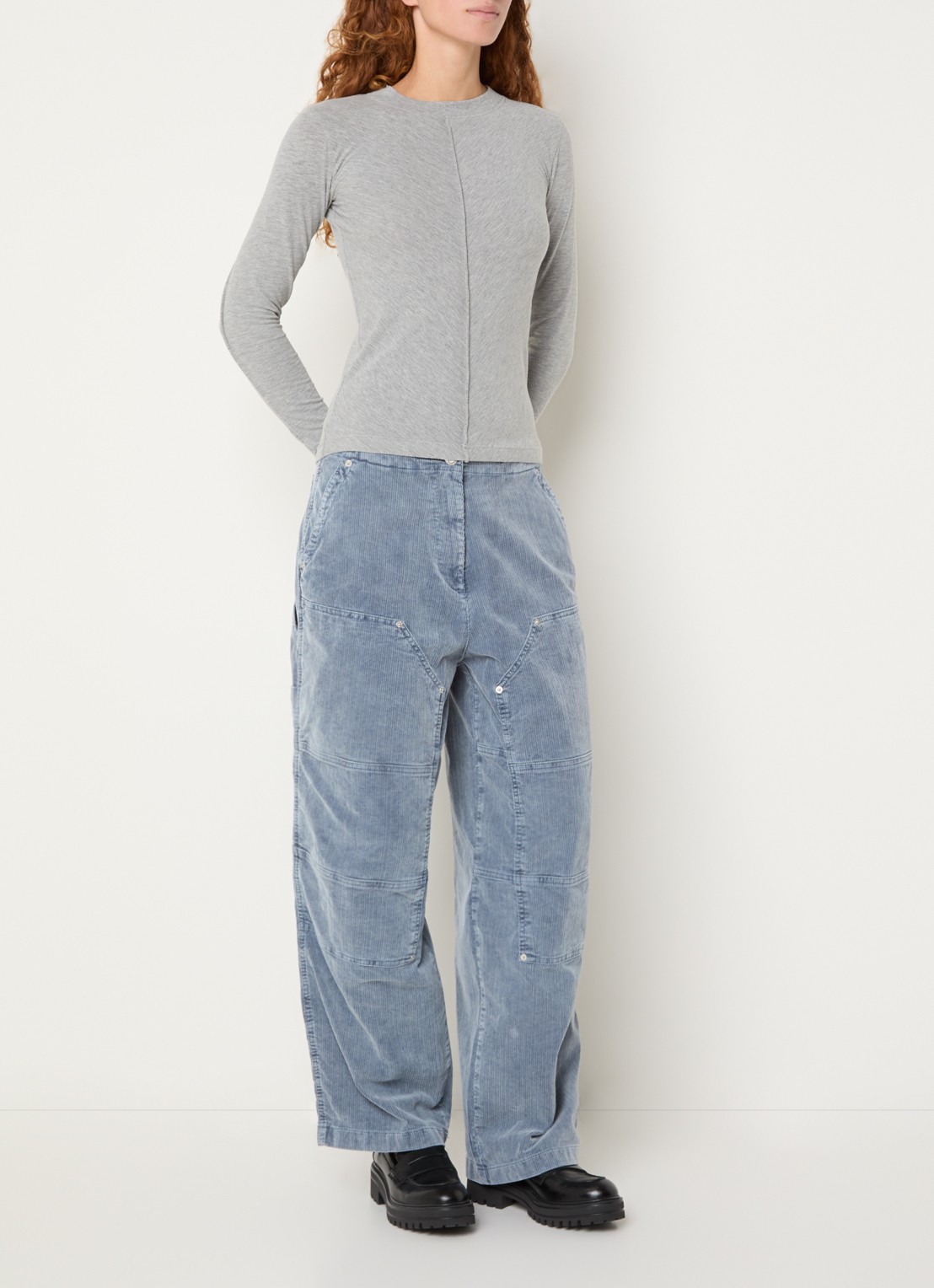 Bellerose Phantom mid waist wide fit jeans met gekleurde wassing - voorkant 4 staalblauw