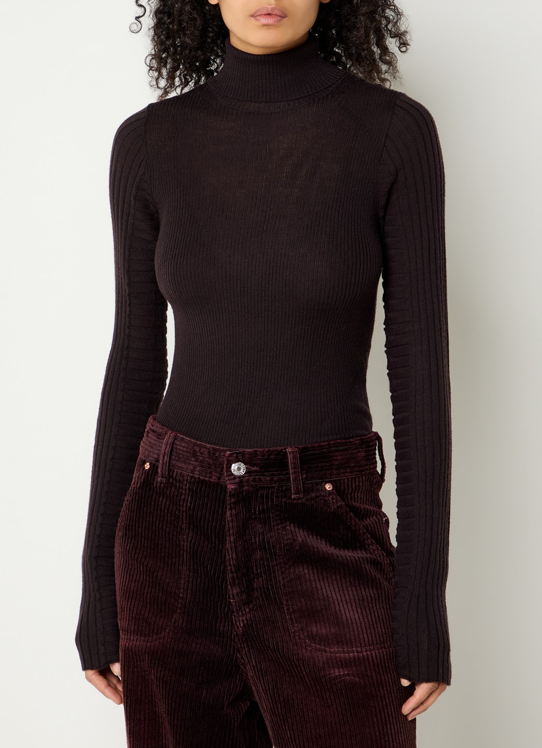 Bellerose Ribgebreide trui van merinowol met col - detail bruin