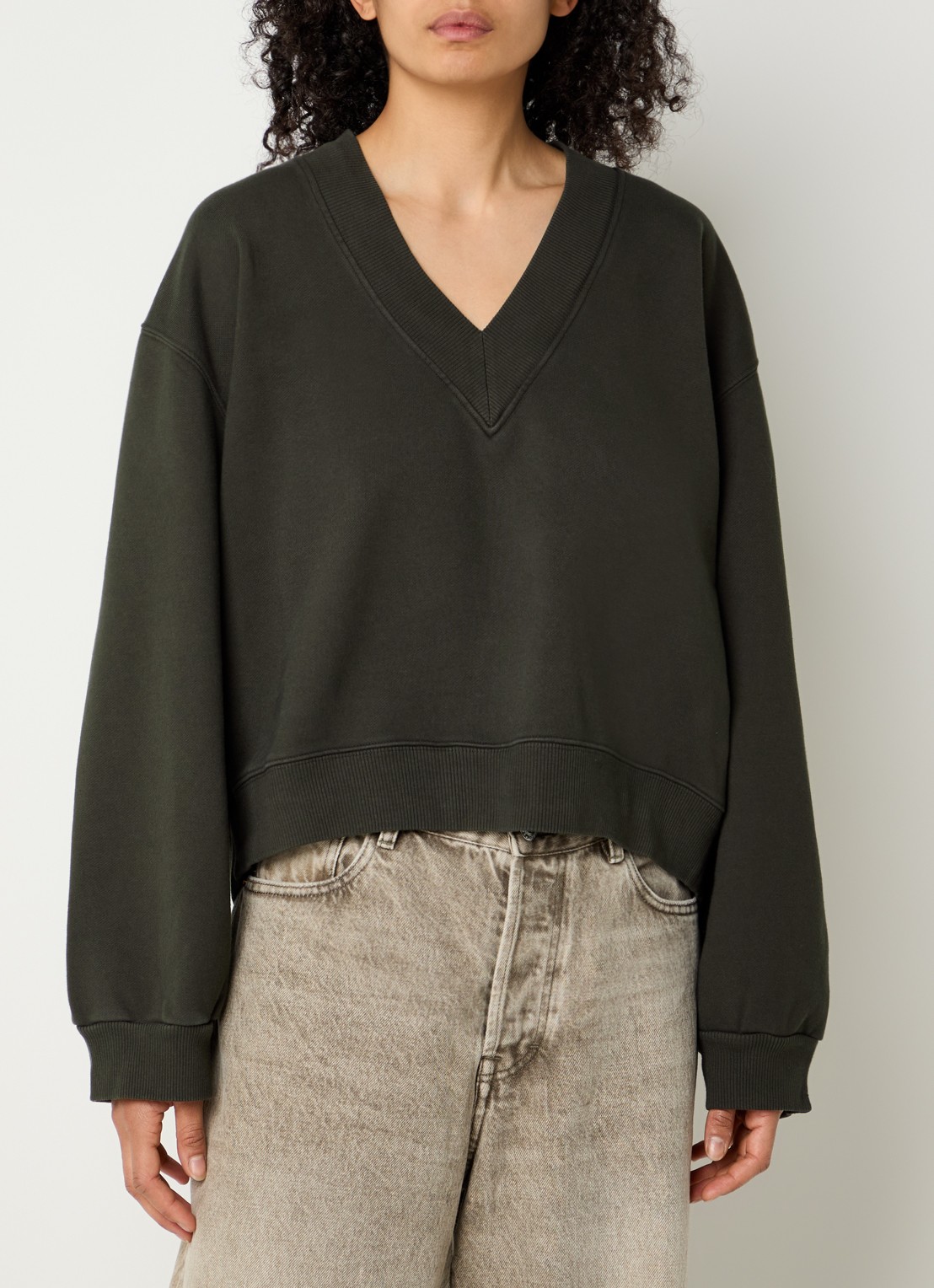 Bellerose Sula sweater met V-hals - detail 4 antraciet