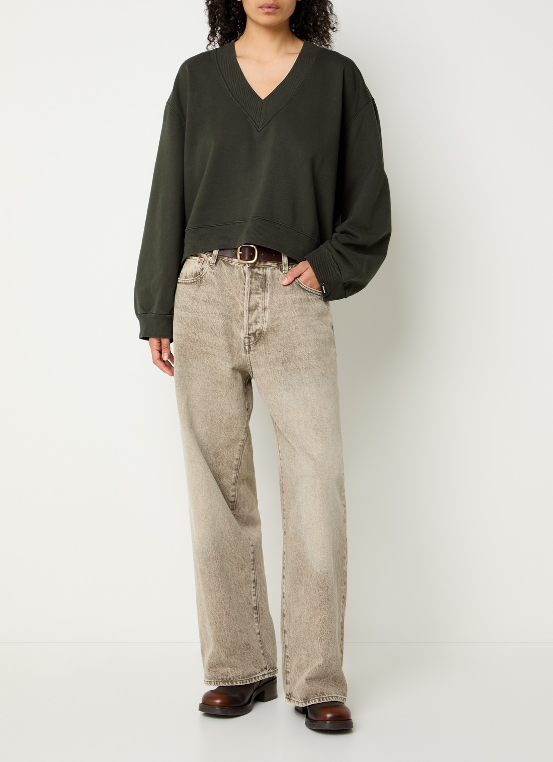 Bellerose Sula sweater met V-hals - voorkant 3 antraciet